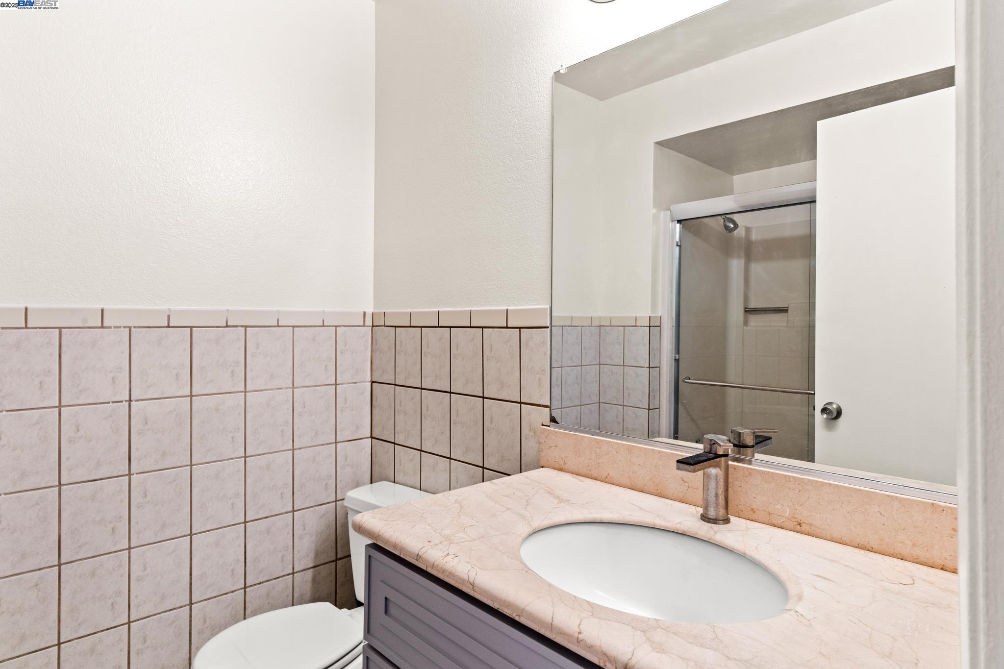 Detail Gallery Image 39 of 41 For 446 Bayview Cir, San Francisco,  CA 94124 - 3 Beds | 2/1 Baths