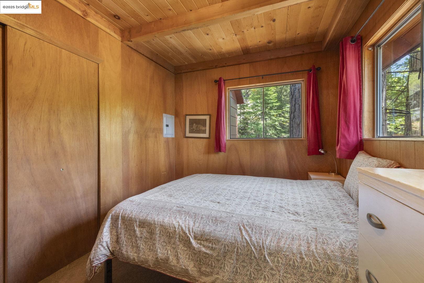 Detail Gallery Image 12 of 27 For 16 Highland Way, Pinecrest,  CA 95364 - 3 Beds | 1 Baths