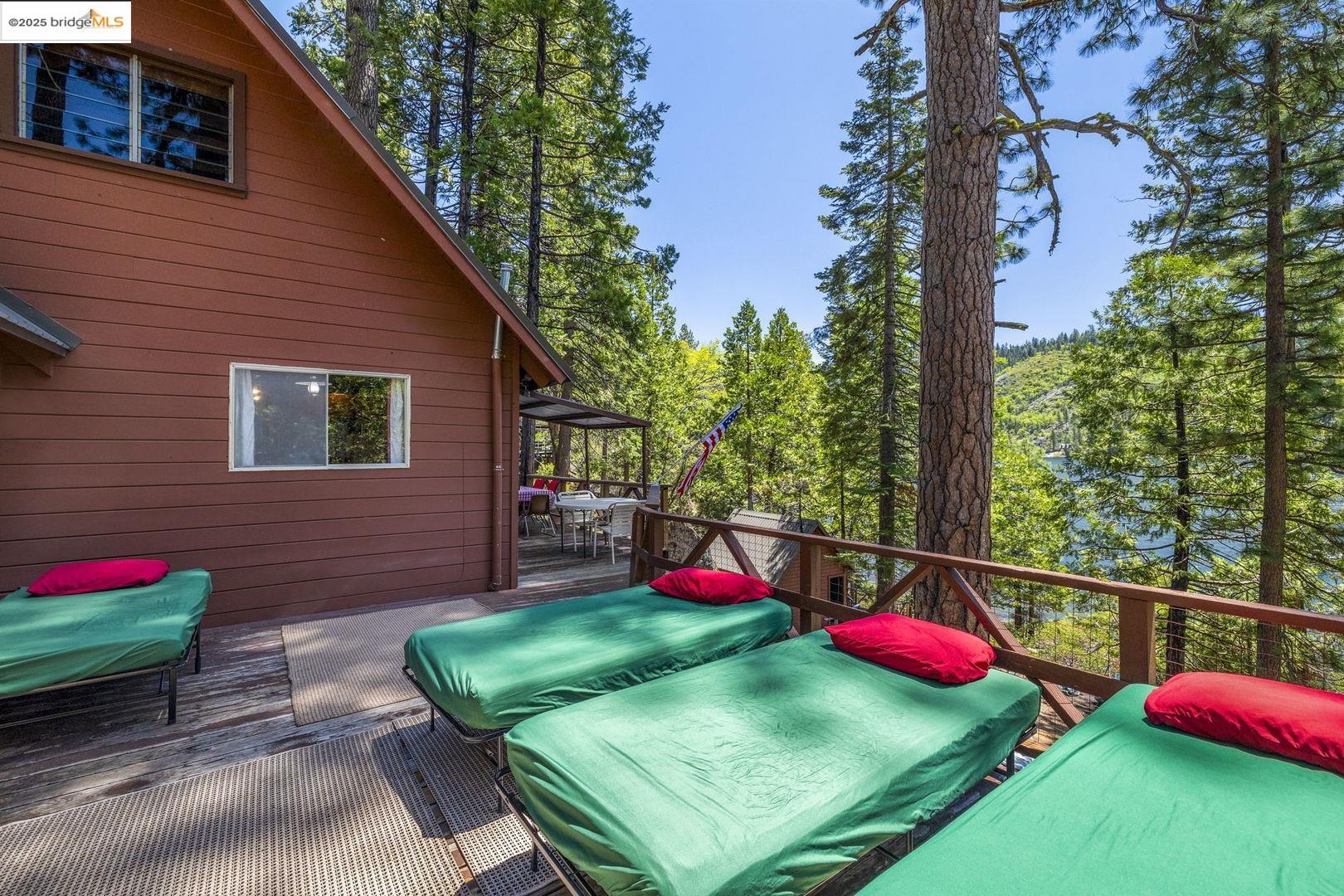 Detail Gallery Image 16 of 27 For 16 Highland Way, Pinecrest,  CA 95364 - 3 Beds | 1 Baths