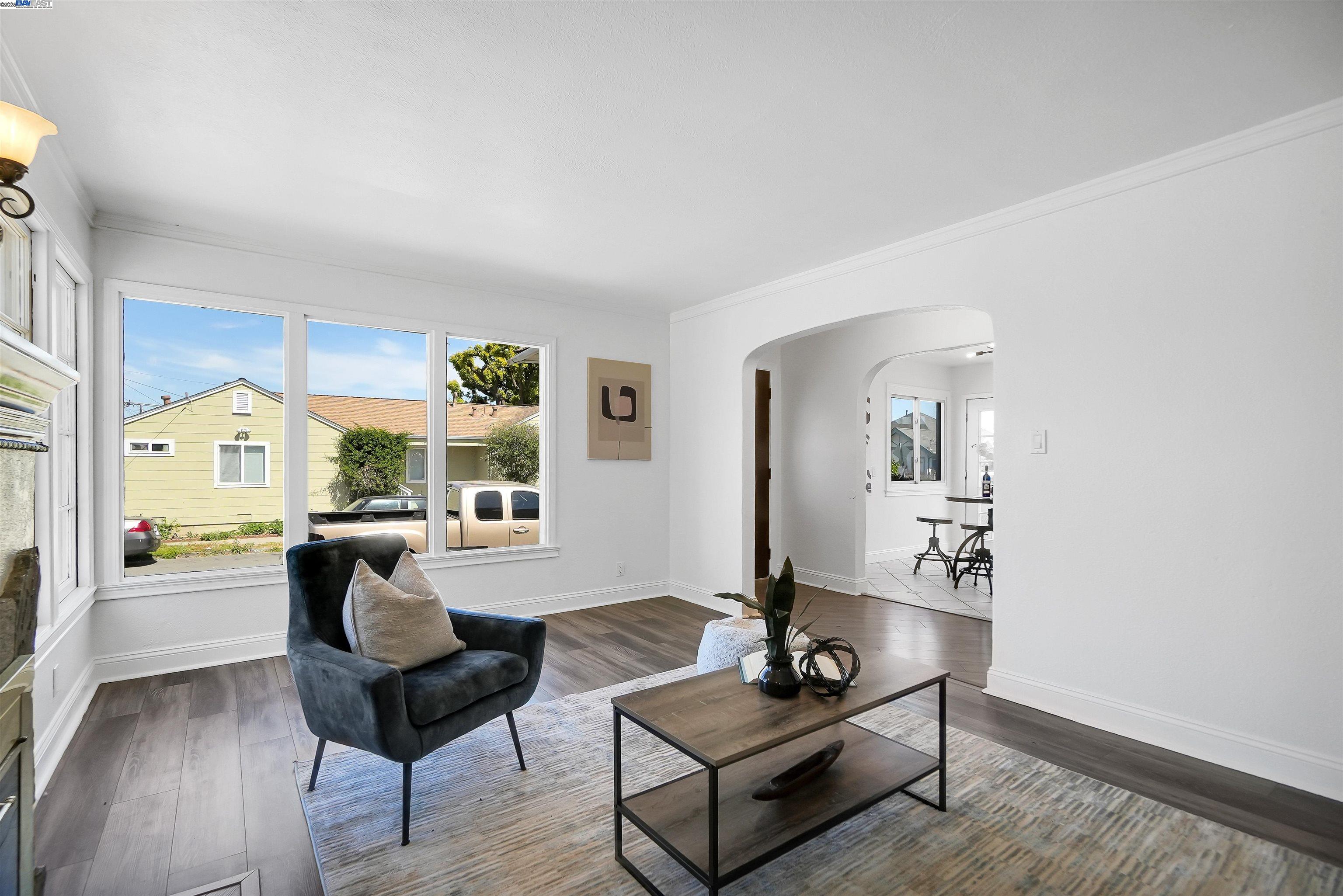 Detail Gallery Image 11 of 36 For 789 17th Street, Richmond,  CA 94801 - 4 Beds | 2/1 Baths