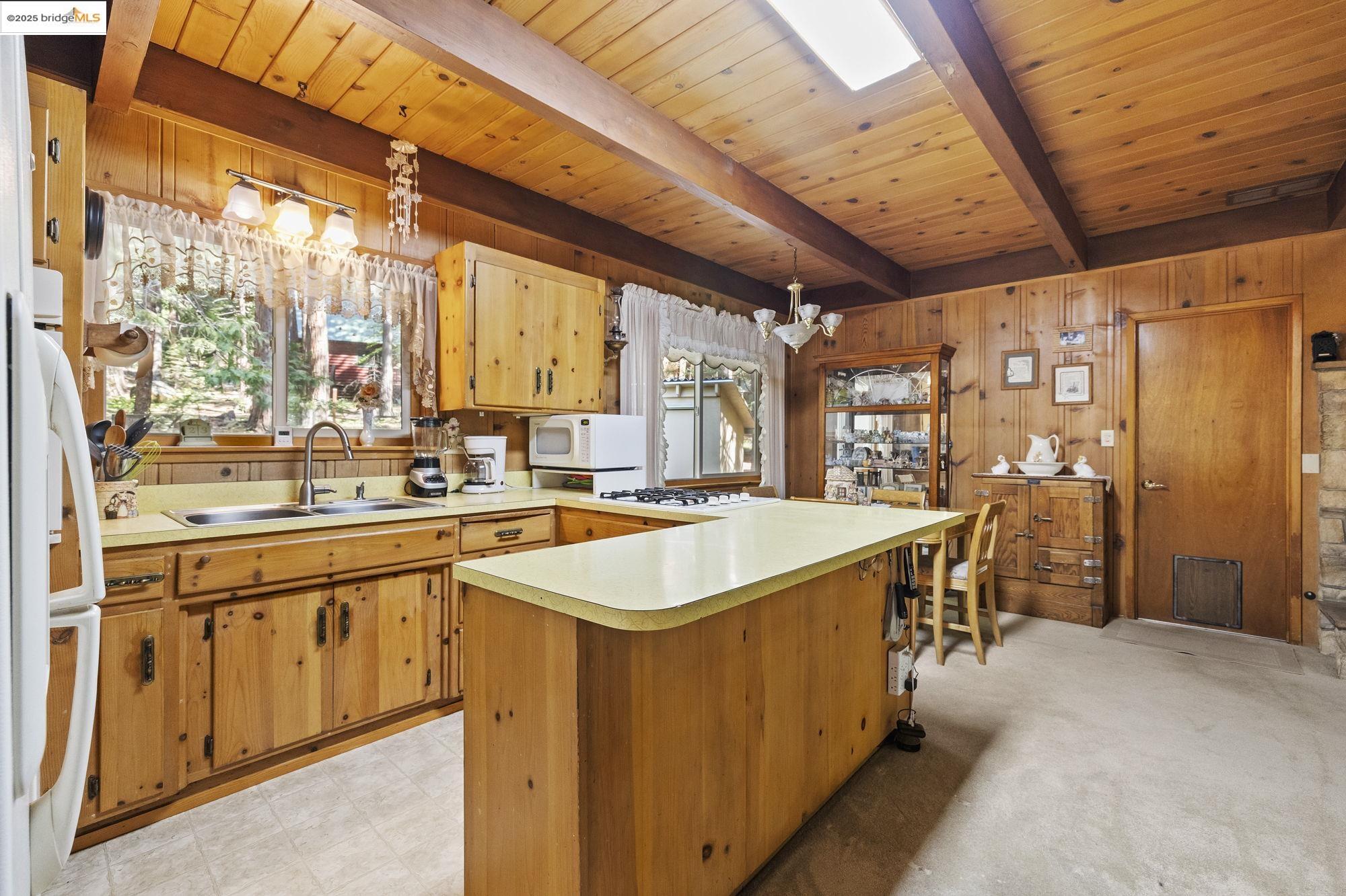 Detail Gallery Image 13 of 50 For 24250 Nuka Ct, Mi Wuk Village,  CA 95346 - 3 Beds | 2 Baths
