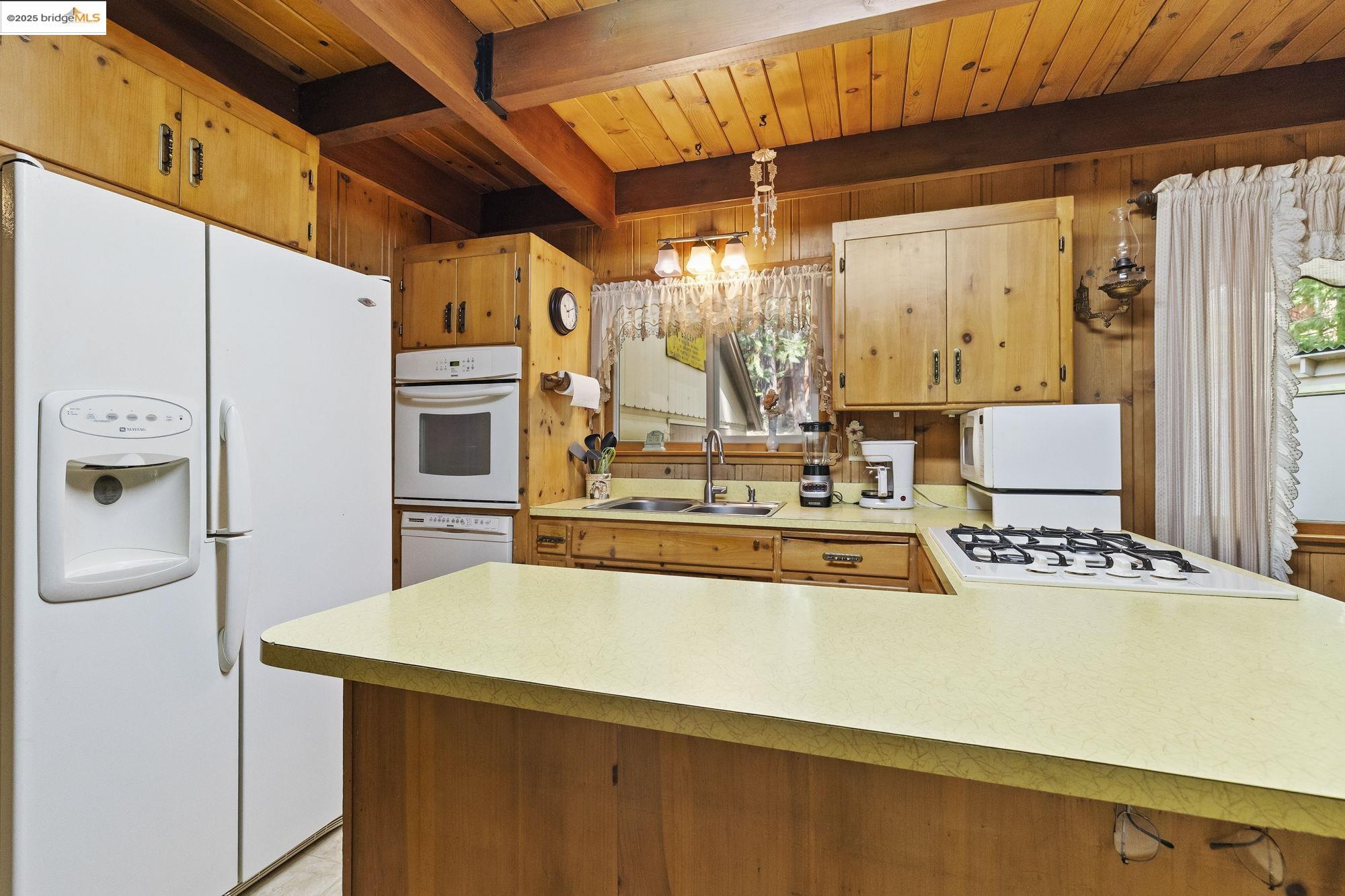 Detail Gallery Image 14 of 50 For 24250 Nuka Ct, Mi Wuk Village,  CA 95346 - 3 Beds | 2 Baths