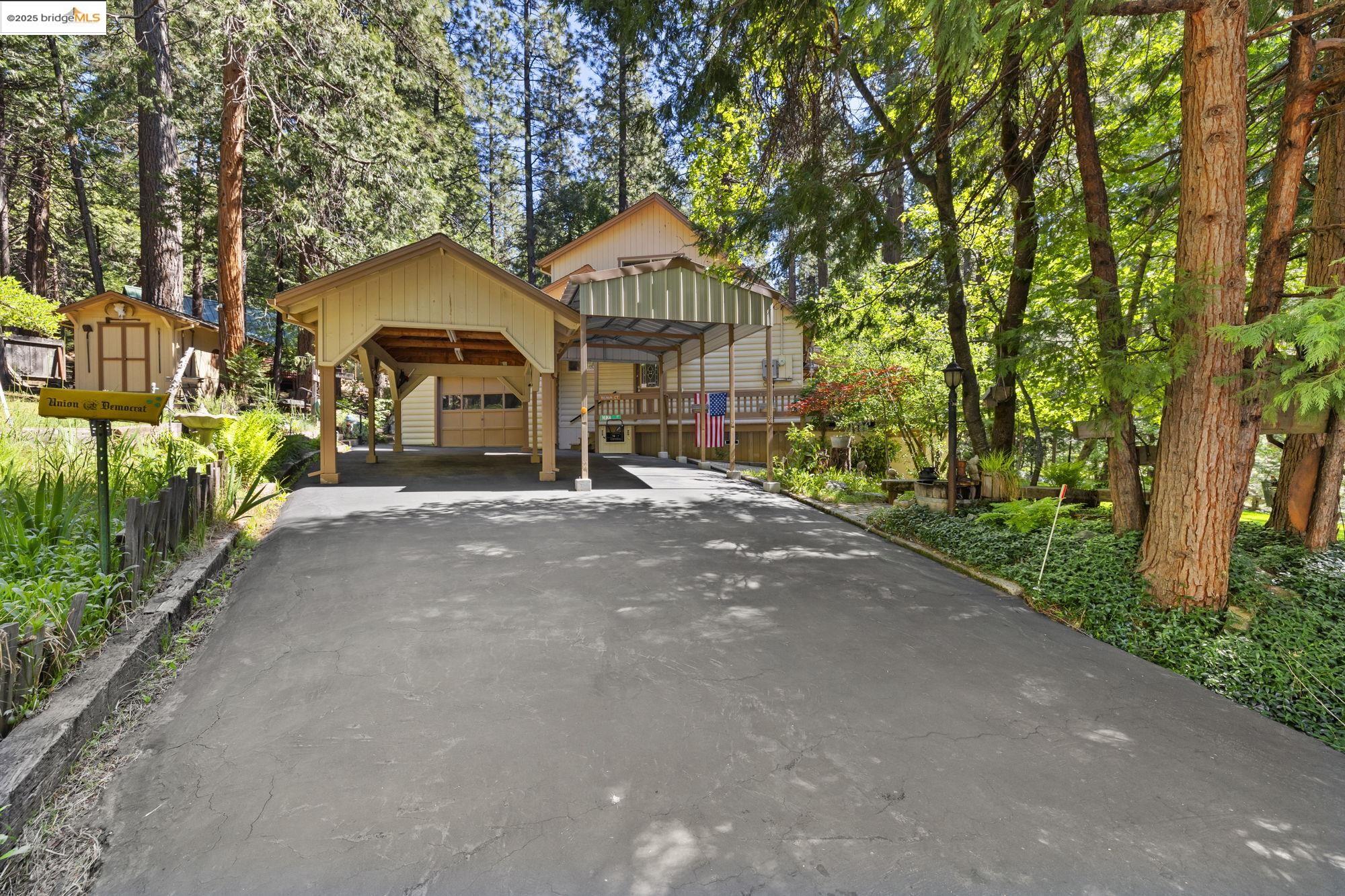 Detail Gallery Image 7 of 50 For 24250 Nuka Ct, Mi Wuk Village,  CA 95346 - 3 Beds | 2 Baths