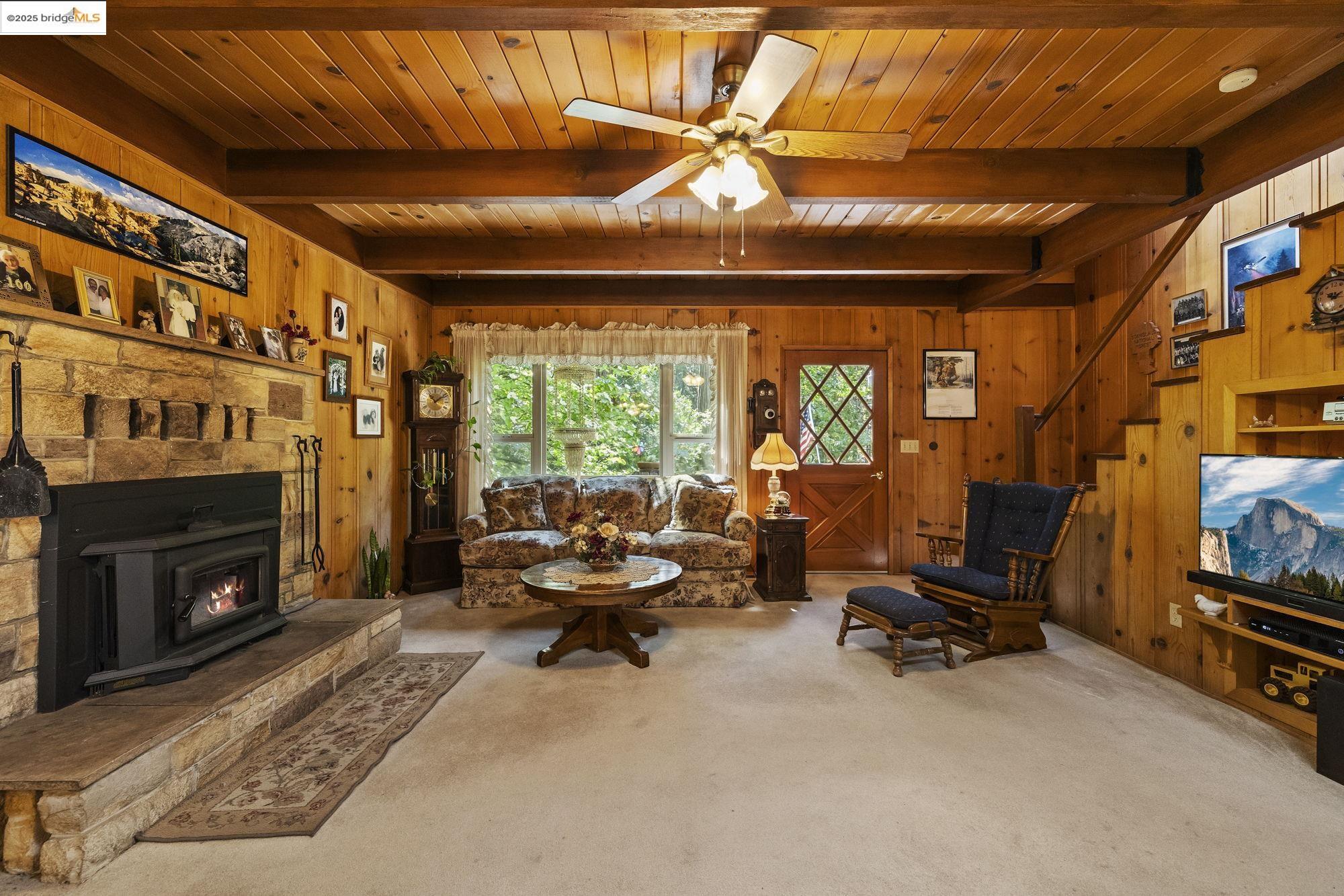 Detail Gallery Image 9 of 50 For 24250 Nuka Ct, Mi Wuk Village,  CA 95346 - 3 Beds | 2 Baths