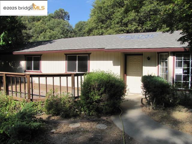 Detail Gallery Image 1 of 23 For 2364 Rainbow Rd., Mariposa,  CA 95338 - 3 Beds | 2 Baths