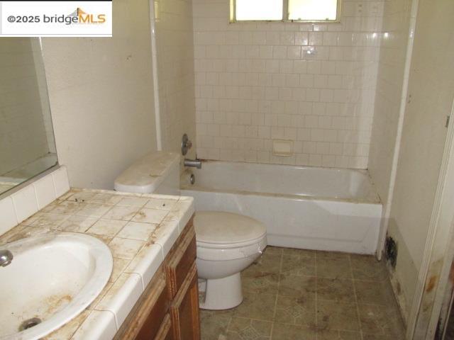 Detail Gallery Image 12 of 23 For 2364 Rainbow Rd., Mariposa,  CA 95338 - 3 Beds | 2 Baths