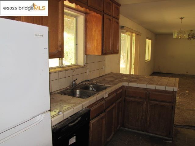 Detail Gallery Image 9 of 23 For 2364 Rainbow Rd., Mariposa,  CA 95338 - 3 Beds | 2 Baths