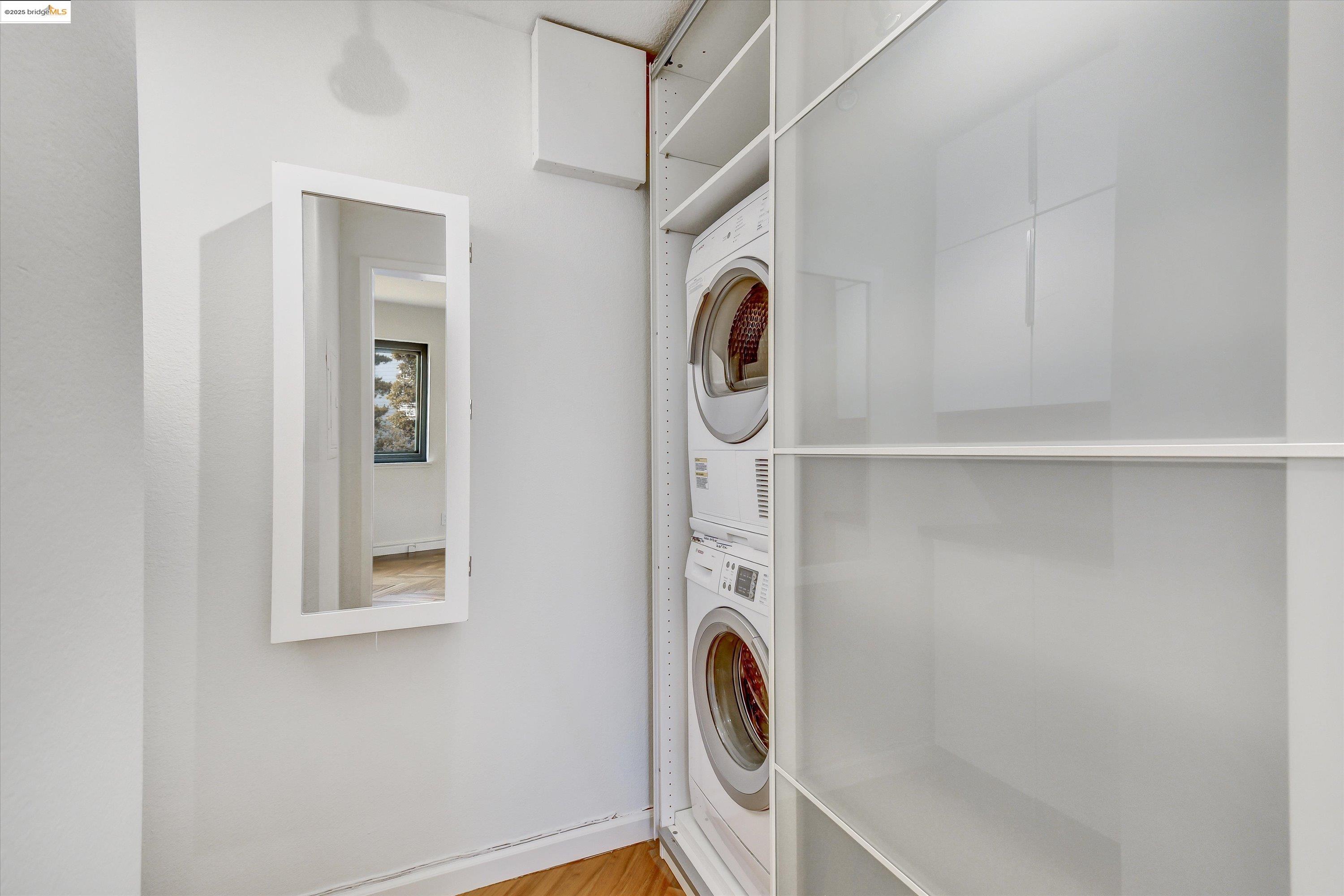 Detail Gallery Image 21 of 42 For 805 Red Leaf Court, San Francisco,  CA 94134 - 3 Beds | 2 Baths