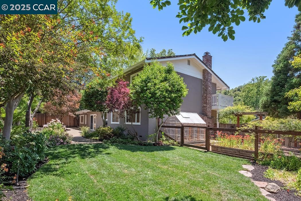 Detail Gallery Image 1 of 1 For 1245 Rimer Dr, Moraga,  CA 94556 - 5 Beds | 2/1 Baths