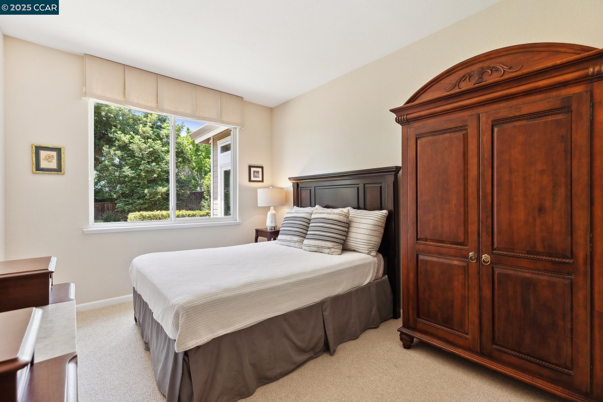 Detail Gallery Image 19 of 38 For 21 Mercury Ct, Pleasant Hill,  CA 94523 - 4 Beds | 2 Baths