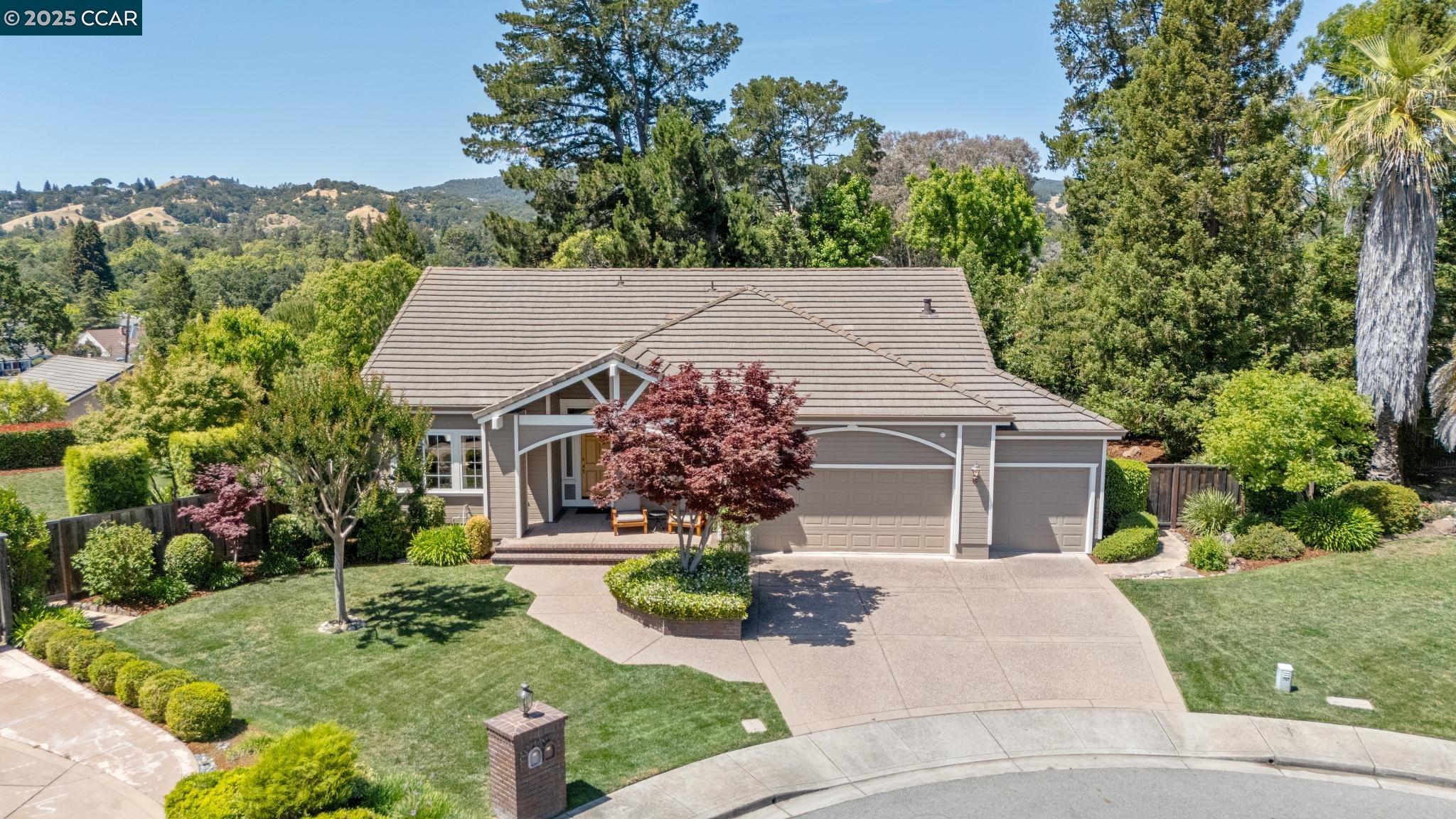Detail Gallery Image 37 of 38 For 21 Mercury Ct, Pleasant Hill,  CA 94523 - 4 Beds | 2 Baths