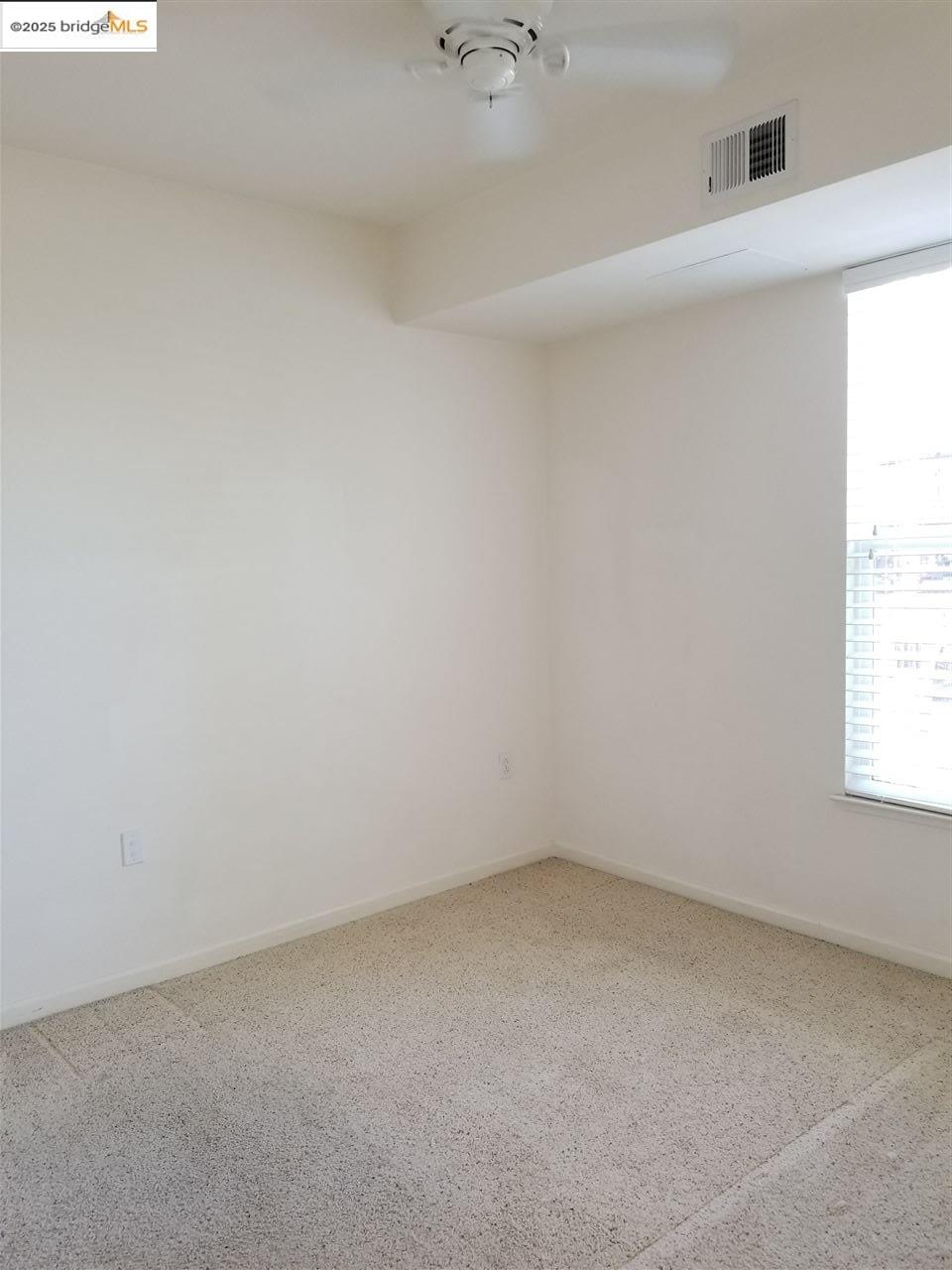 655 12Th St # 309, Oakland, California 94607, 1 Bedroom Bedrooms, 3 Rooms Rooms,1 BathroomBathrooms,Residential Lease,For Rent,655 12Th St # 309,41099844
