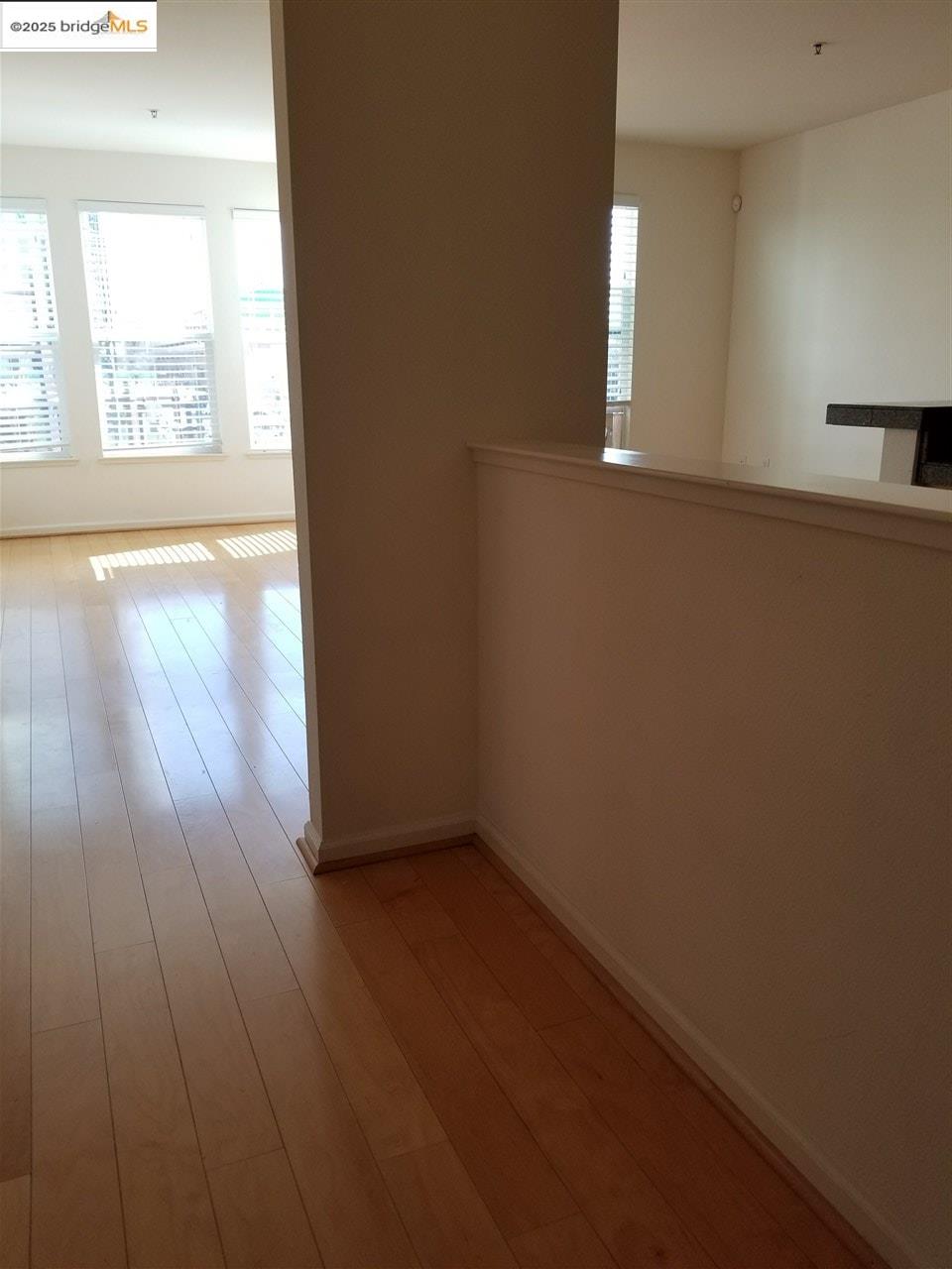 655 12Th St # 309, Oakland, California 94607, 1 Bedroom Bedrooms, 3 Rooms Rooms,1 BathroomBathrooms,Residential Lease,For Rent,655 12Th St # 309,41099844
