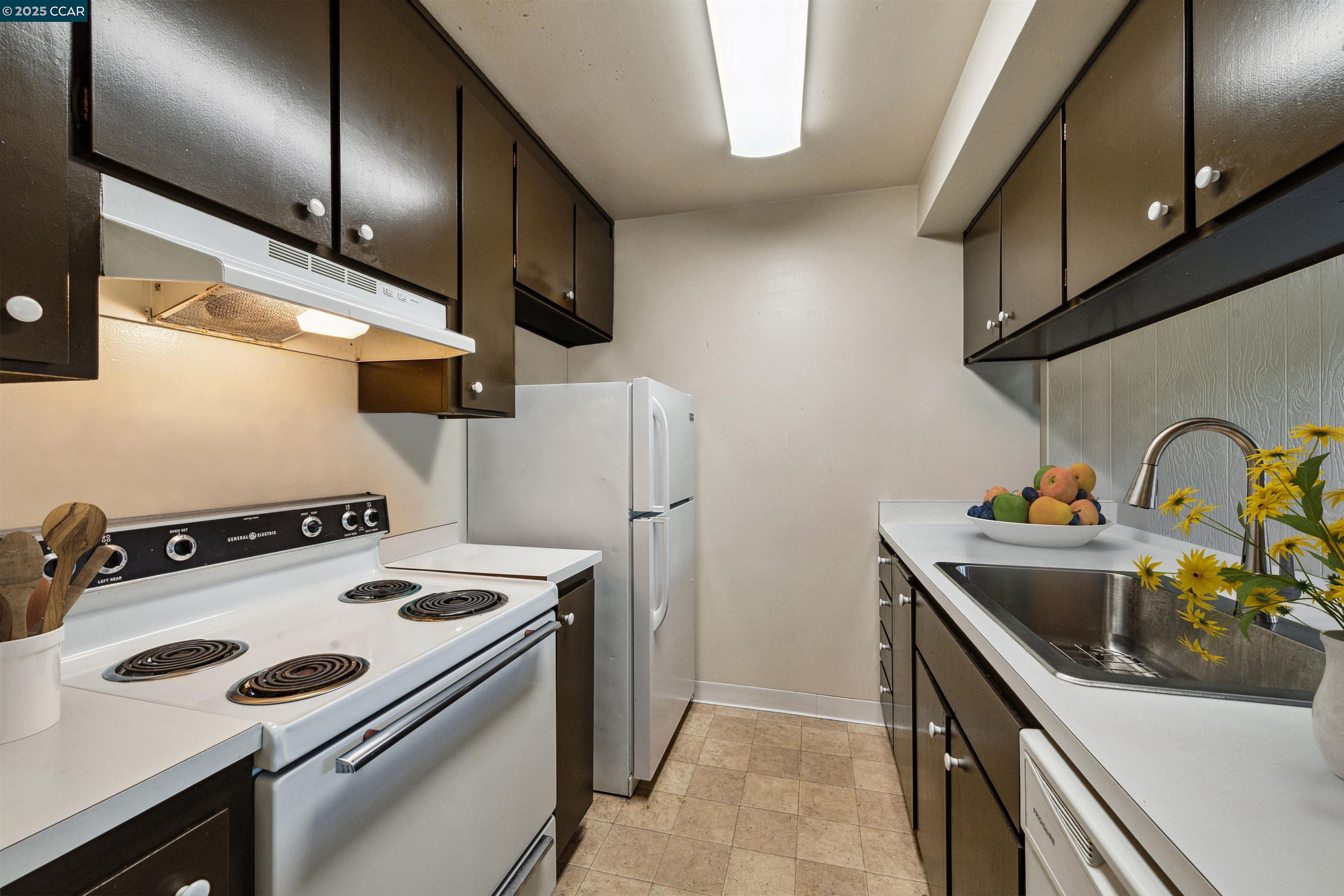 Photo #6: 41099847 Listing 