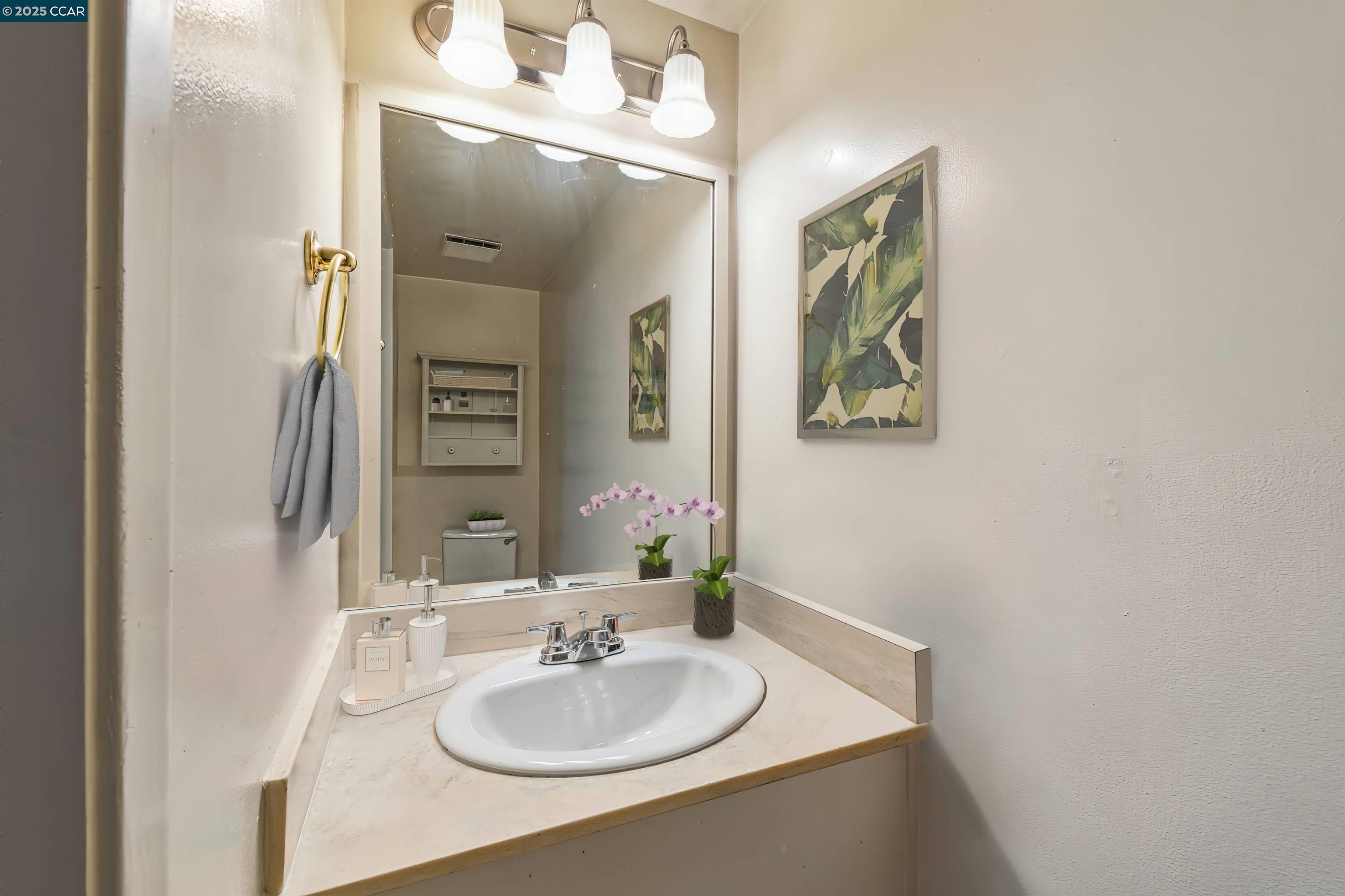 Photo #7: 41099847 Listing: Photo #7