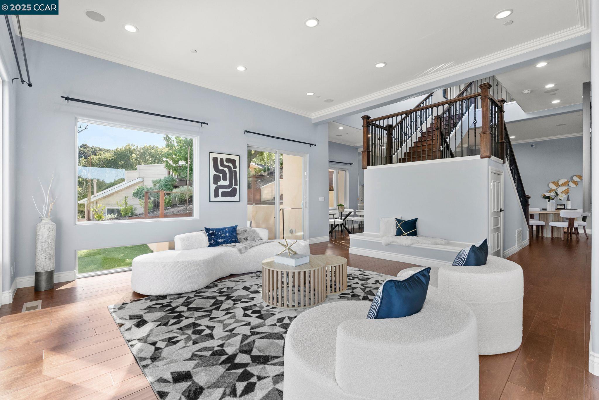 102 Barbara Rd, Orinda, California 94563, 4 Bedrooms Bedrooms, 11 Rooms Rooms,3 BathroomsBathrooms,Residential Lease,For Rent,102 Barbara Rd,41099850