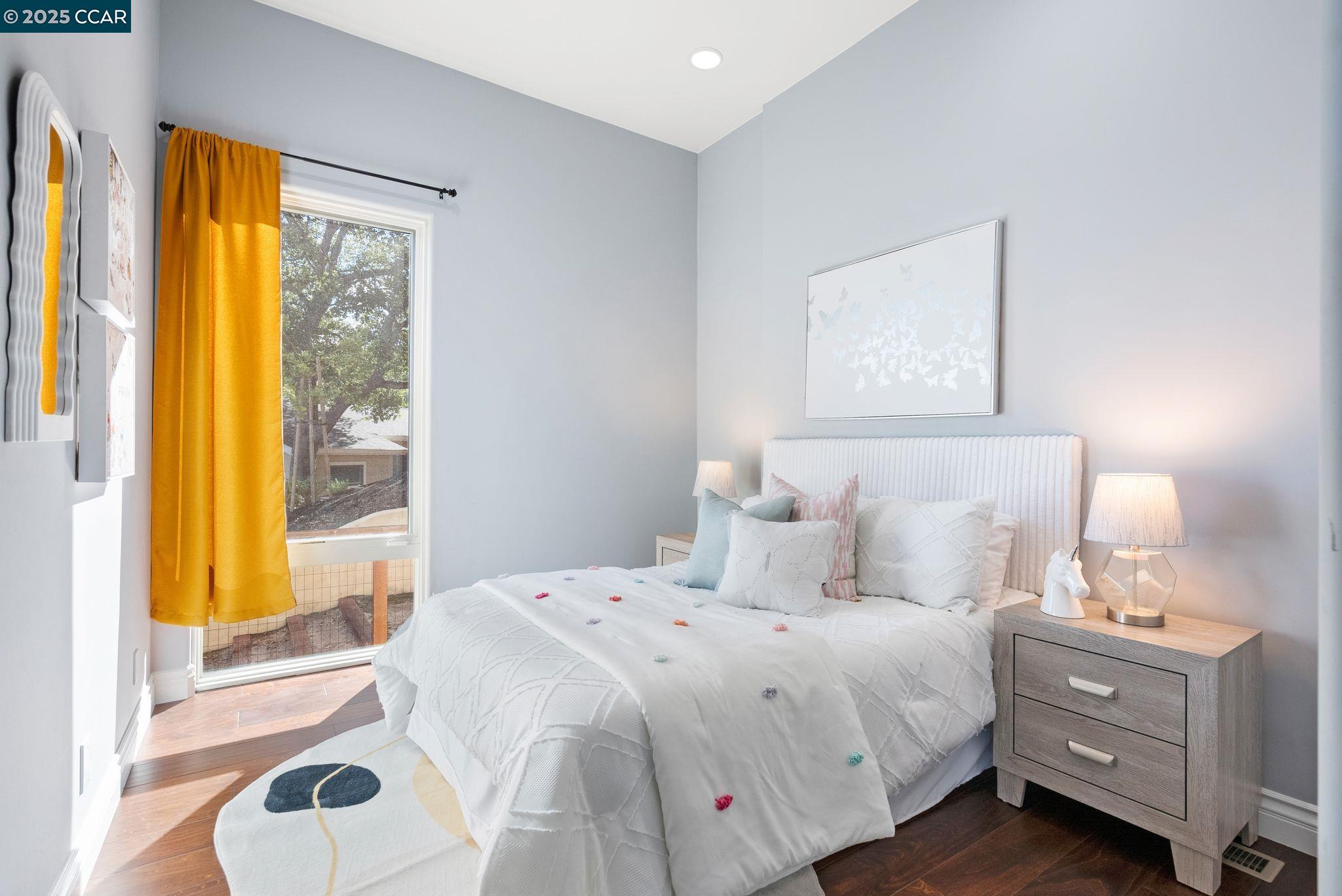 102 Barbara Rd, Orinda, California 94563, 4 Bedrooms Bedrooms, 11 Rooms Rooms,3 BathroomsBathrooms,Residential Lease,For Rent,102 Barbara Rd,41099850