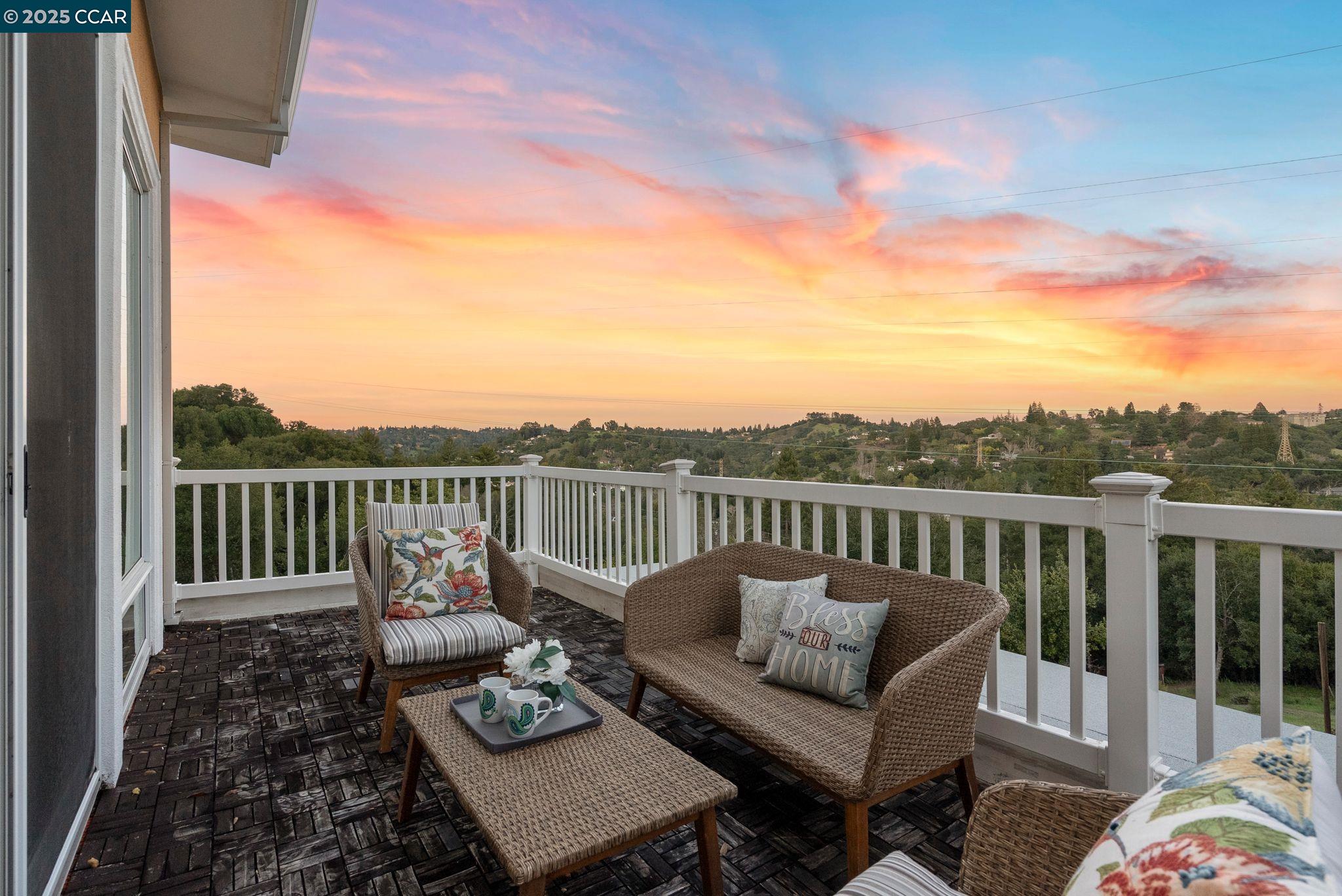 102 Barbara Rd, Orinda, California 94563, 4 Bedrooms Bedrooms, 11 Rooms Rooms,3 BathroomsBathrooms,Residential Lease,For Rent,102 Barbara Rd,41099850