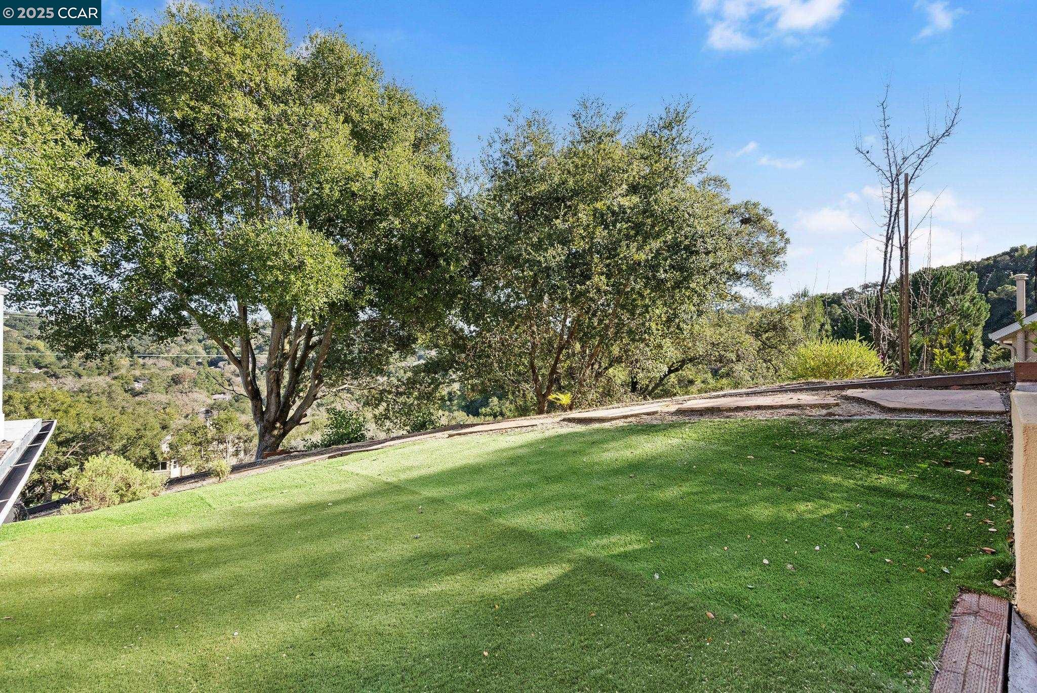 102 Barbara Rd, Orinda, California 94563, 4 Bedrooms Bedrooms, 11 Rooms Rooms,3 BathroomsBathrooms,Residential Lease,For Rent,102 Barbara Rd,41099850