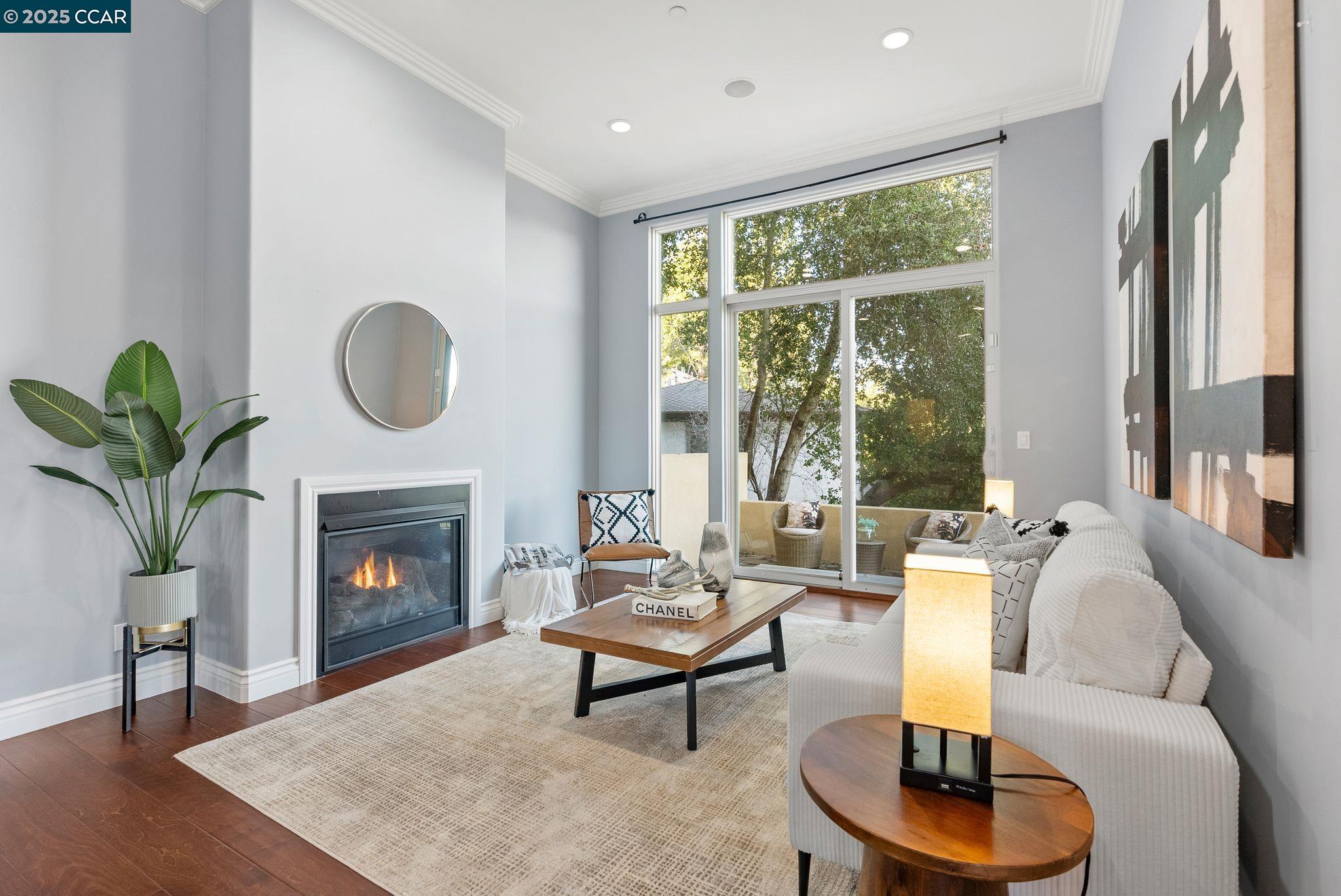 102 Barbara Rd, Orinda, California 94563, 4 Bedrooms Bedrooms, 11 Rooms Rooms,3 BathroomsBathrooms,Residential Lease,For Rent,102 Barbara Rd,41099850