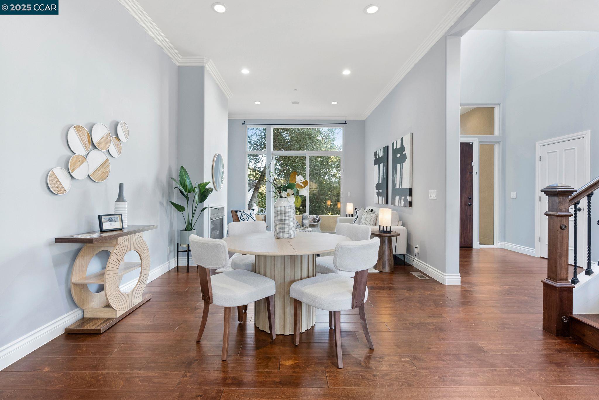 102 Barbara Rd, Orinda, California 94563, 4 Bedrooms Bedrooms, 11 Rooms Rooms,3 BathroomsBathrooms,Residential Lease,For Rent,102 Barbara Rd,41099850
