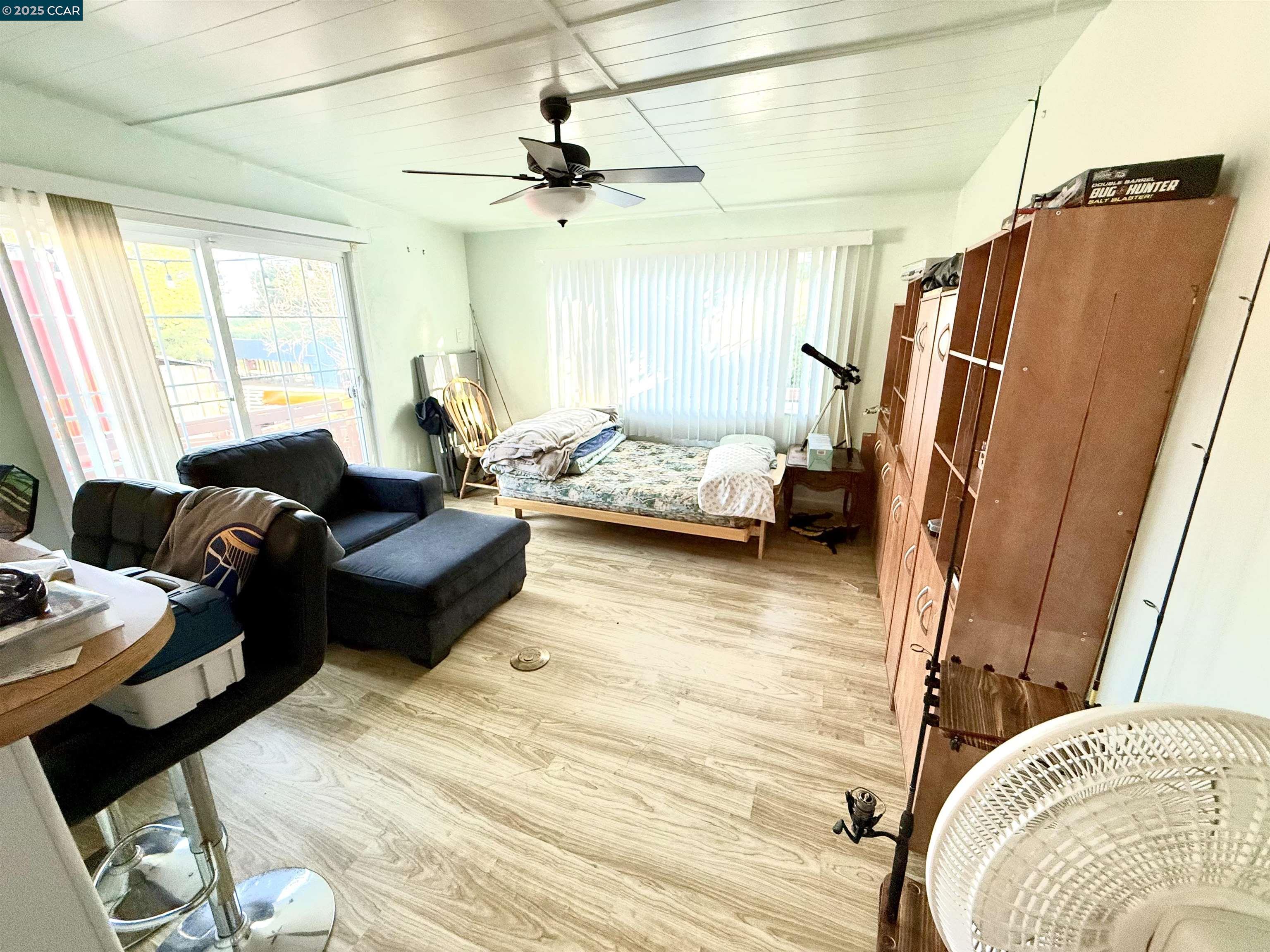 Detail Gallery Image 5 of 21 For 1824 Sycamore Dr, Isleton,  CA 95641 - 2 Beds | 1 Baths