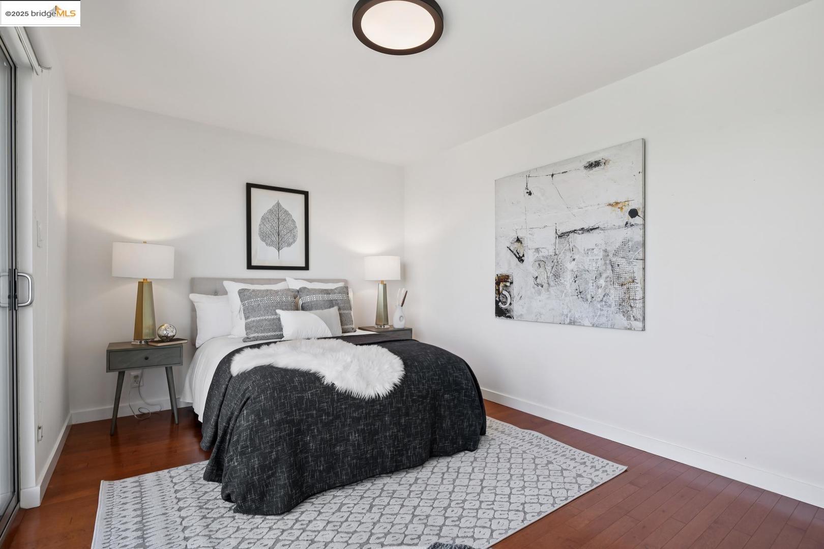 Detail Gallery Image 34 of 51 For 935 Grizzly Peak Blvd, Berkeley,  CA 94708 - 4 Beds | 2/1 Baths