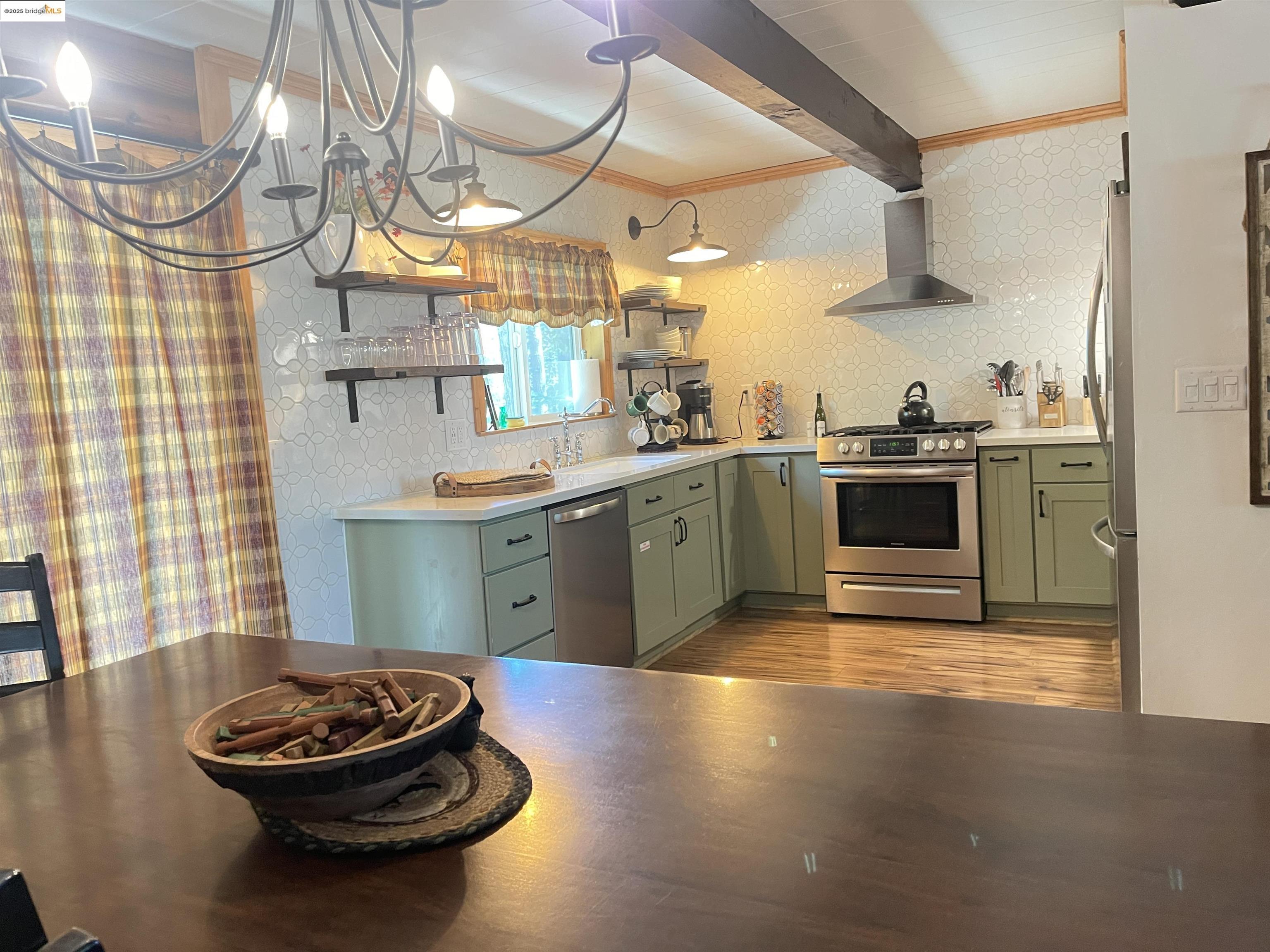 Detail Gallery Image 18 of 58 For 22018 Sunrise Drive, Mi Wuk Village,  CA 95346 - 3 Beds | 2 Baths