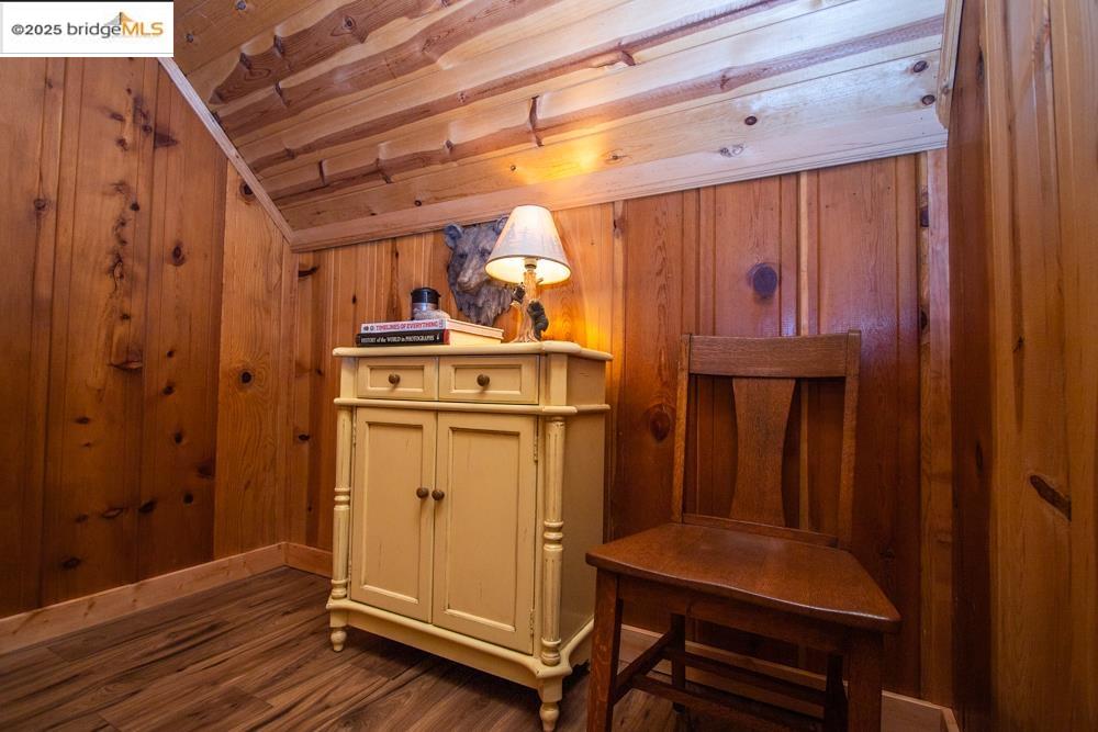 Detail Gallery Image 32 of 58 For 22018 Sunrise Drive, Mi Wuk Village,  CA 95346 - 3 Beds | 2 Baths