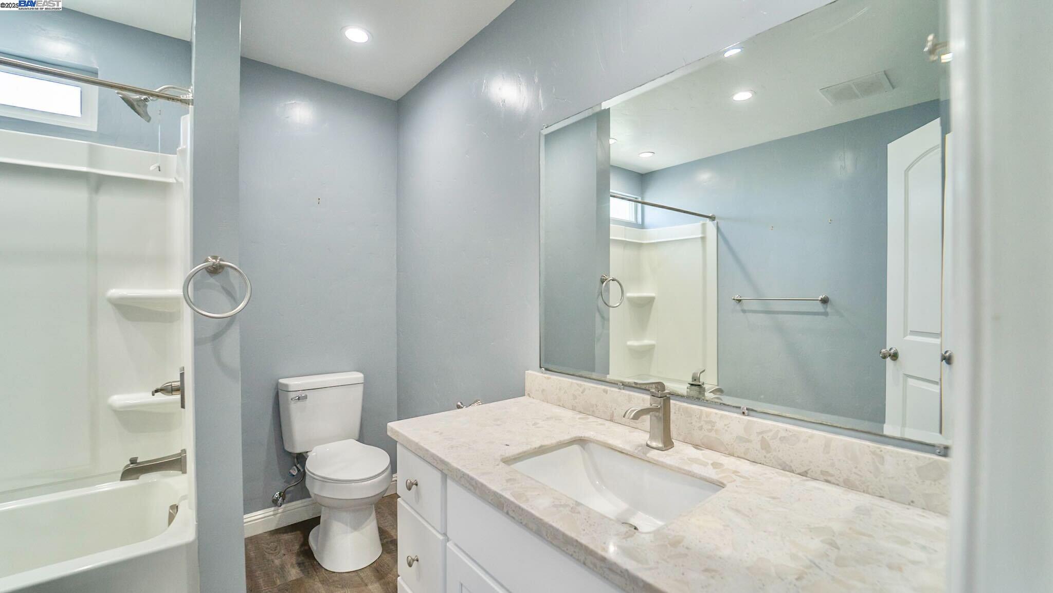 Detail Gallery Image 12 of 17 For 2151 Oakland Rd #444,  San Jose,  CA 95131 - 2 Beds | 2 Baths