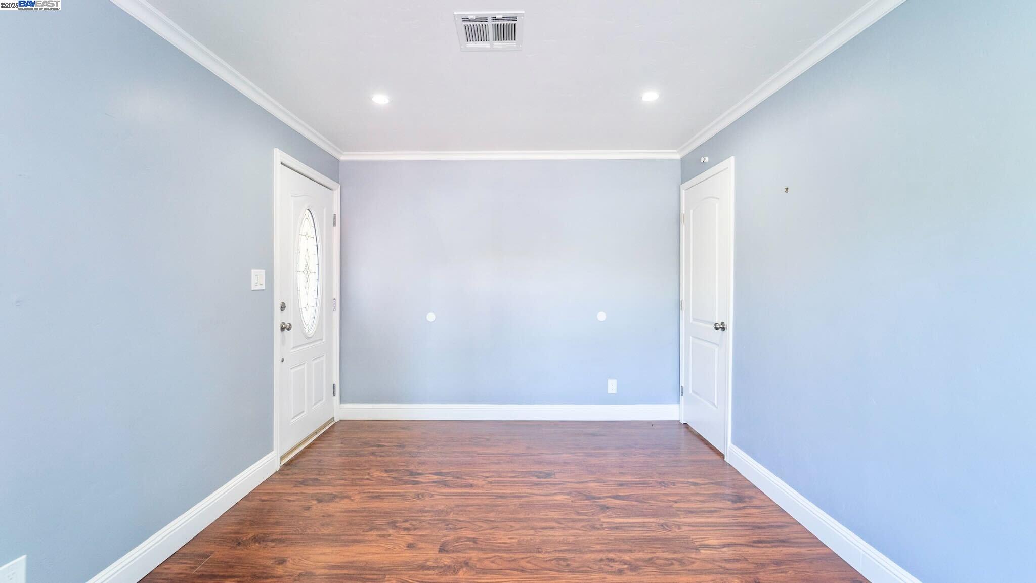 Detail Gallery Image 3 of 17 For 2151 Oakland Rd #444,  San Jose,  CA 95131 - 2 Beds | 2 Baths
