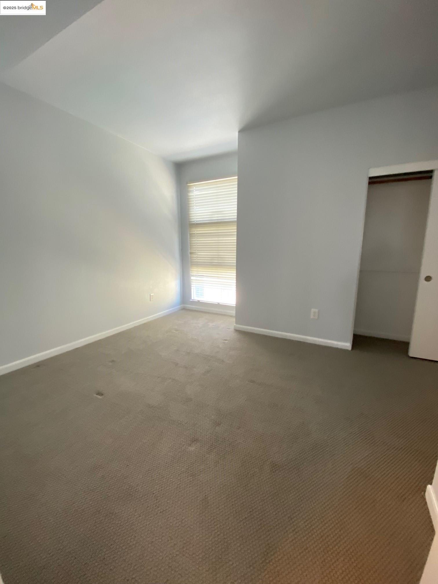 83 Glashaus Loop, Emeryville, California 94608, 2 Bedrooms Bedrooms, 5 Rooms Rooms,2 BathroomsBathrooms,Residential Lease,For Rent,83 Glashaus Loop,41099876