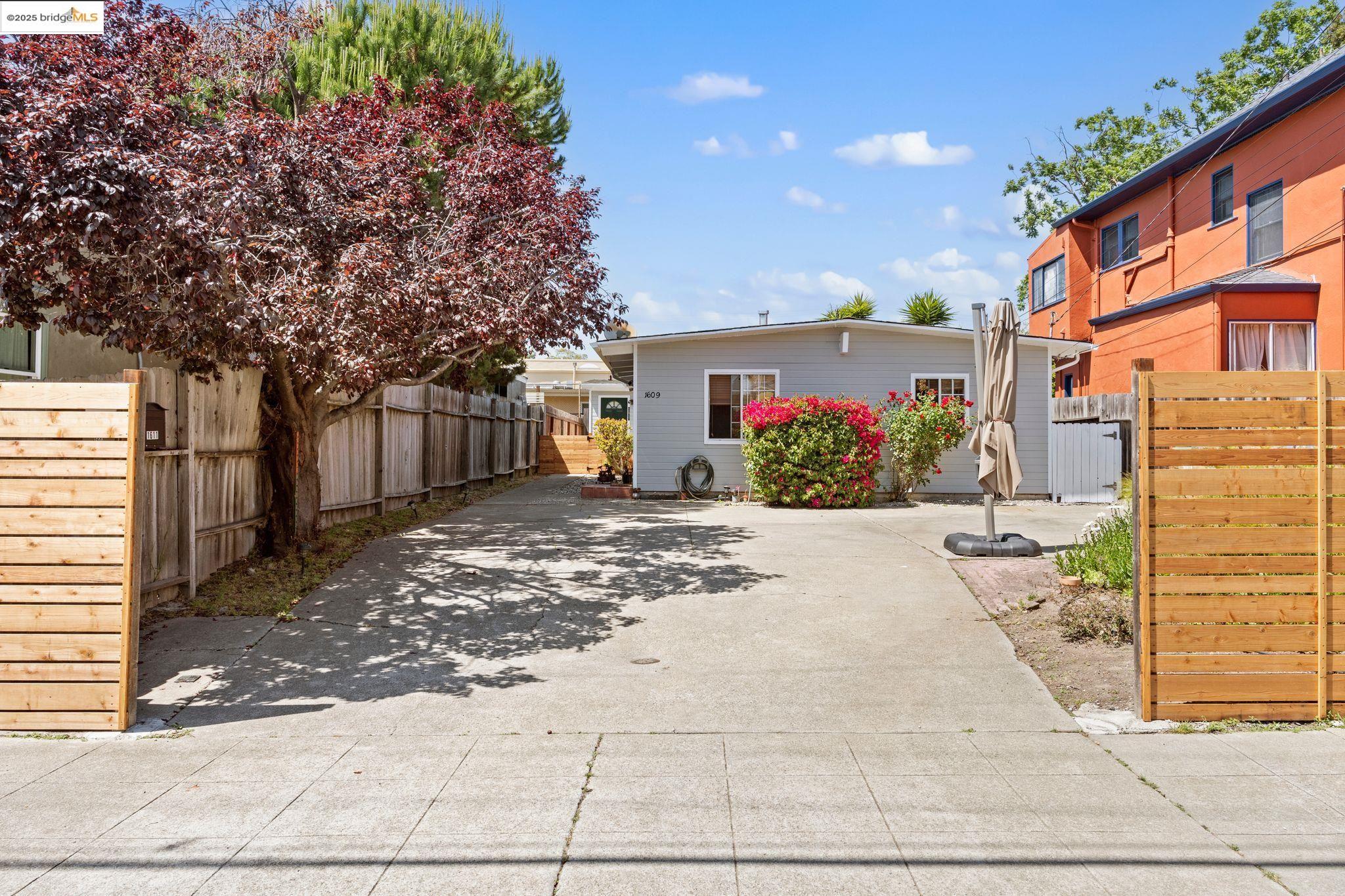 Thumbnail for 1611 Julia St, Berkeley, CA 94703