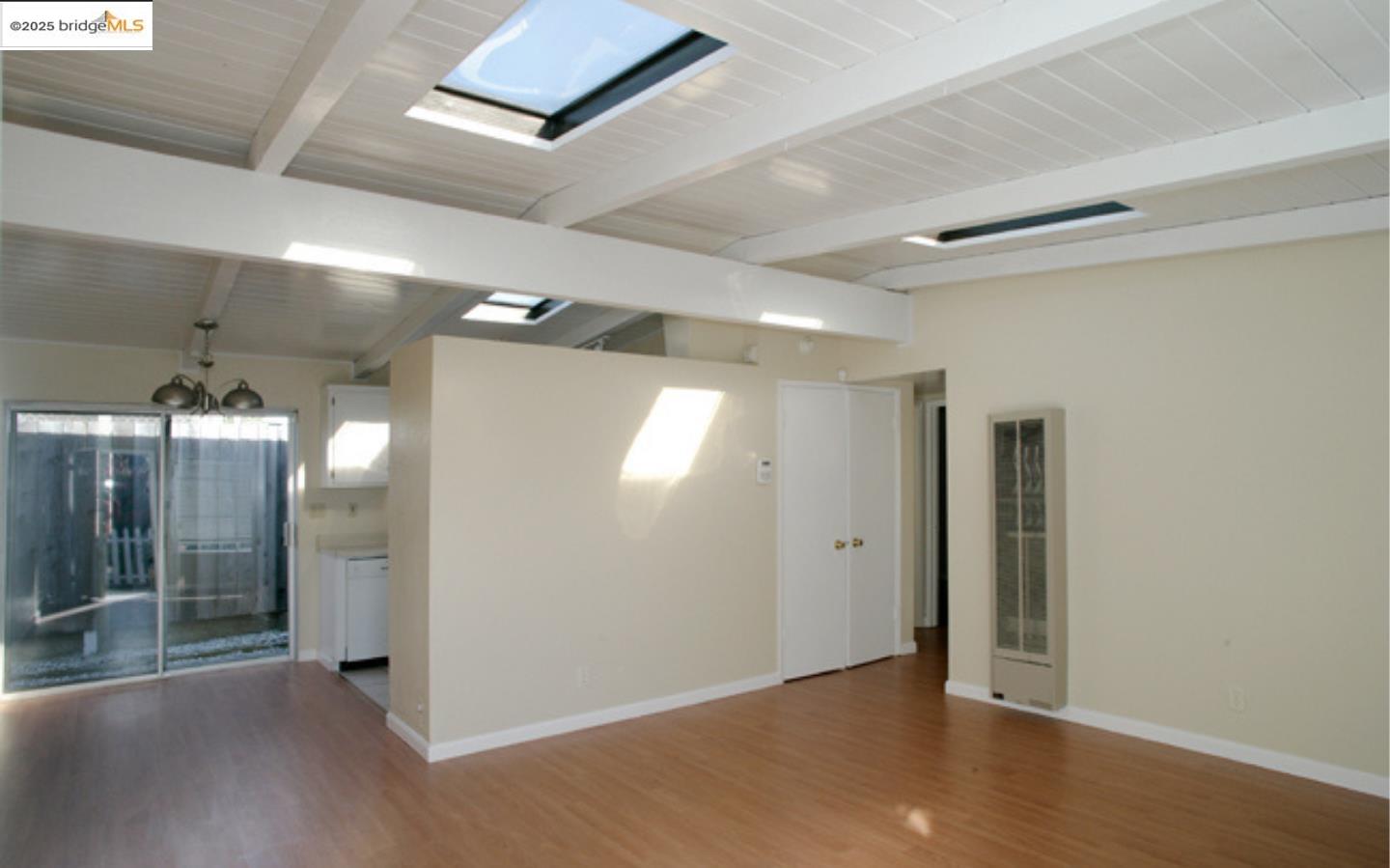 Detail Gallery Image 21 of 28 For 1611 Julia St, Berkeley,  CA 94703 - 4 Beds | 2 Baths