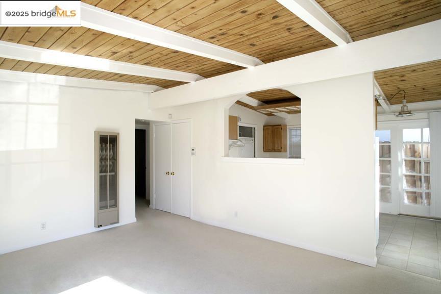 Detail Gallery Image 9 of 28 For 1611 Julia St, Berkeley,  CA 94703 - 4 Beds | 2 Baths