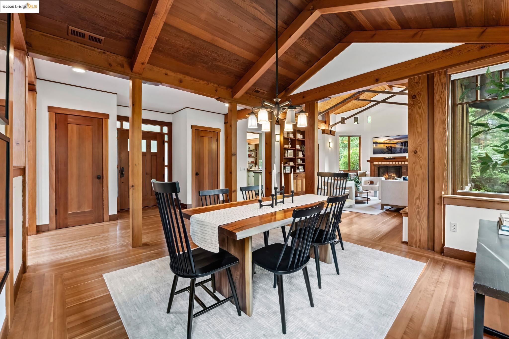 Detail Gallery Image 11 of 52 For 105 Vicente Rd, Berkeley,  CA 94705 - 3 Beds | 3/1 Baths