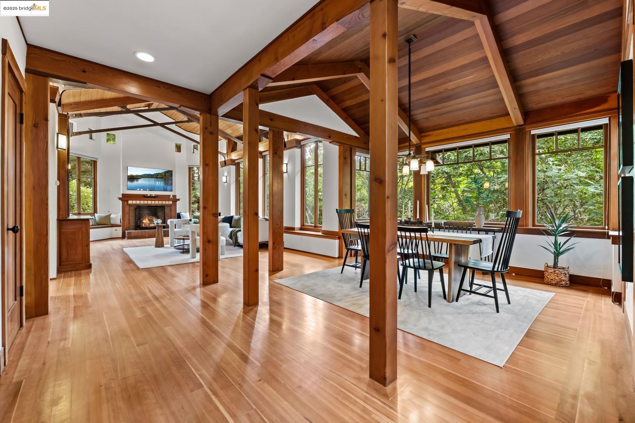 Detail Gallery Image 13 of 52 For 105 Vicente Rd, Berkeley,  CA 94705 - 3 Beds | 3/1 Baths