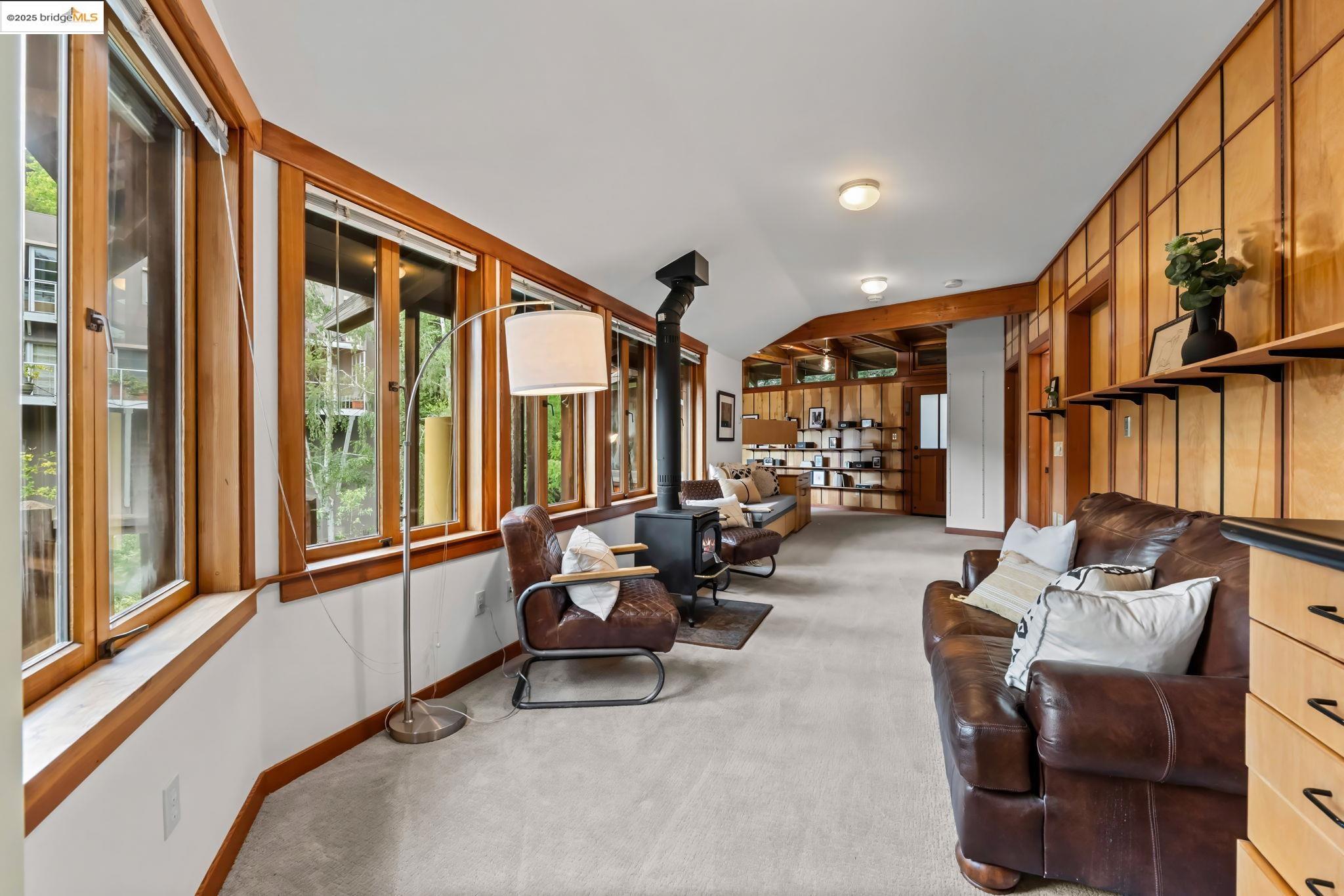 Detail Gallery Image 28 of 52 For 105 Vicente Rd, Berkeley,  CA 94705 - 3 Beds | 3/1 Baths