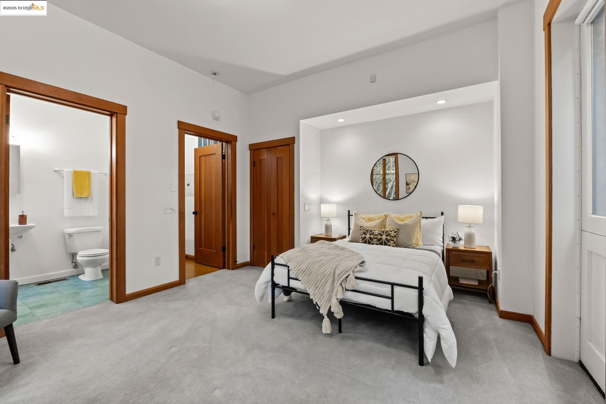 Detail Gallery Image 47 of 52 For 105 Vicente Rd, Berkeley,  CA 94705 - 3 Beds | 3/1 Baths