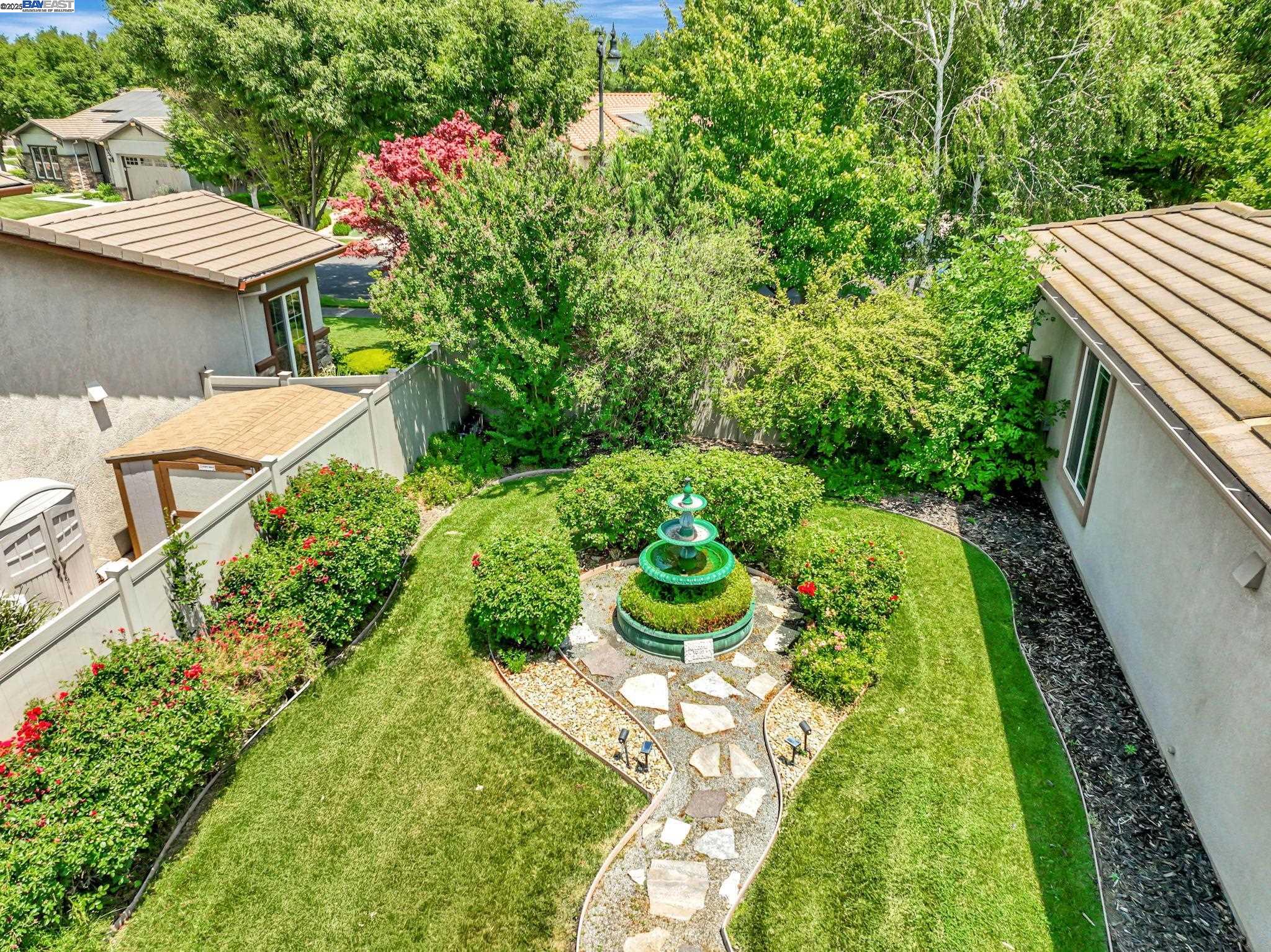 Detail Gallery Image 38 of 60 For 2453 Gardenstone Pl, Manteca,  CA 95336 - 2 Beds | 2/1 Baths