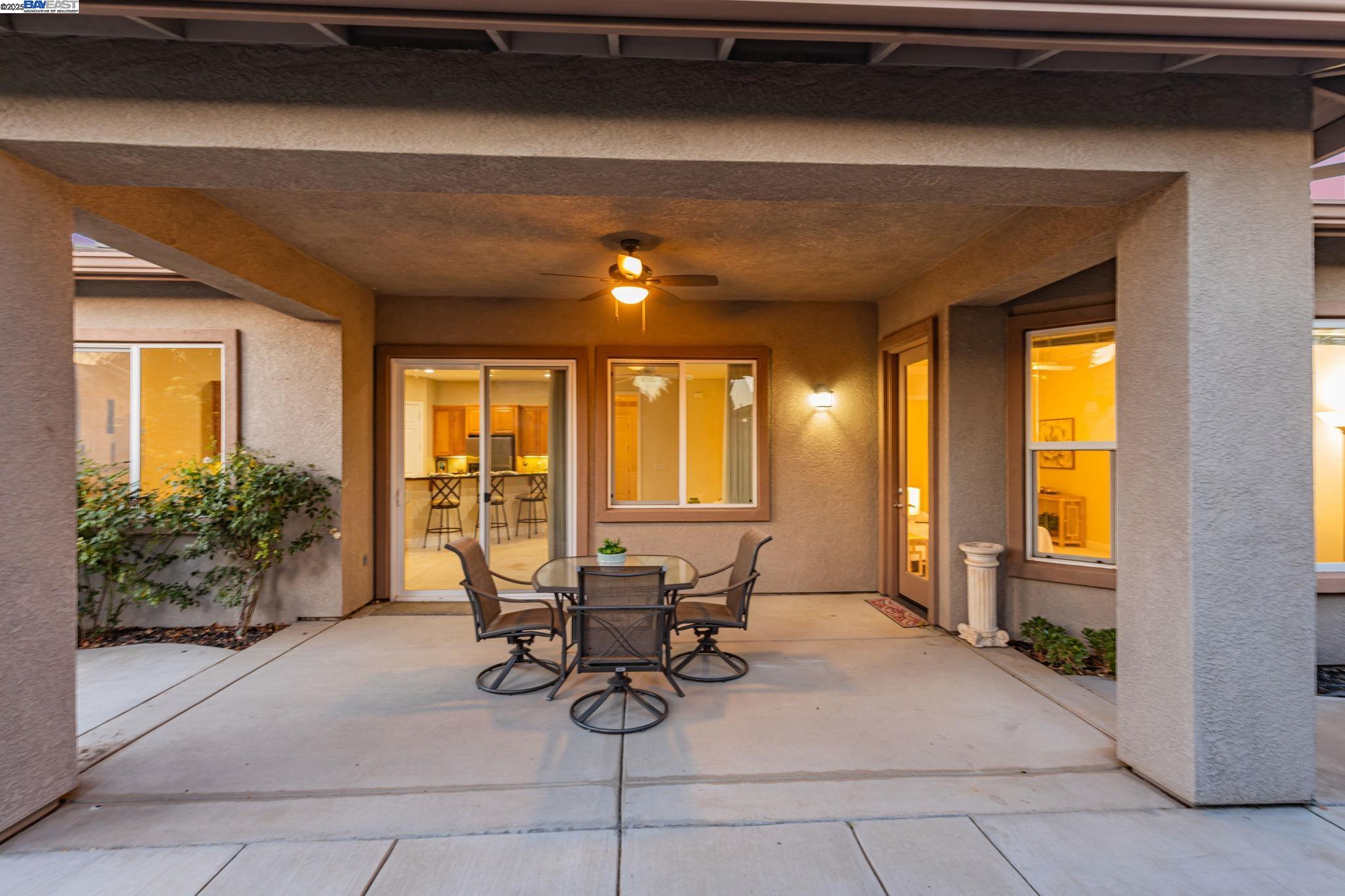 Detail Gallery Image 40 of 60 For 2453 Gardenstone Pl, Manteca,  CA 95336 - 2 Beds | 2/1 Baths