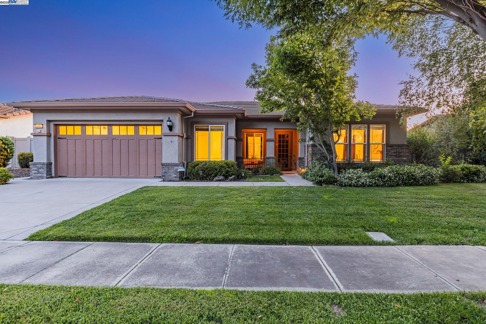 Detail Gallery Image 42 of 60 For 2453 Gardenstone Pl, Manteca,  CA 95336 - 2 Beds | 2/1 Baths