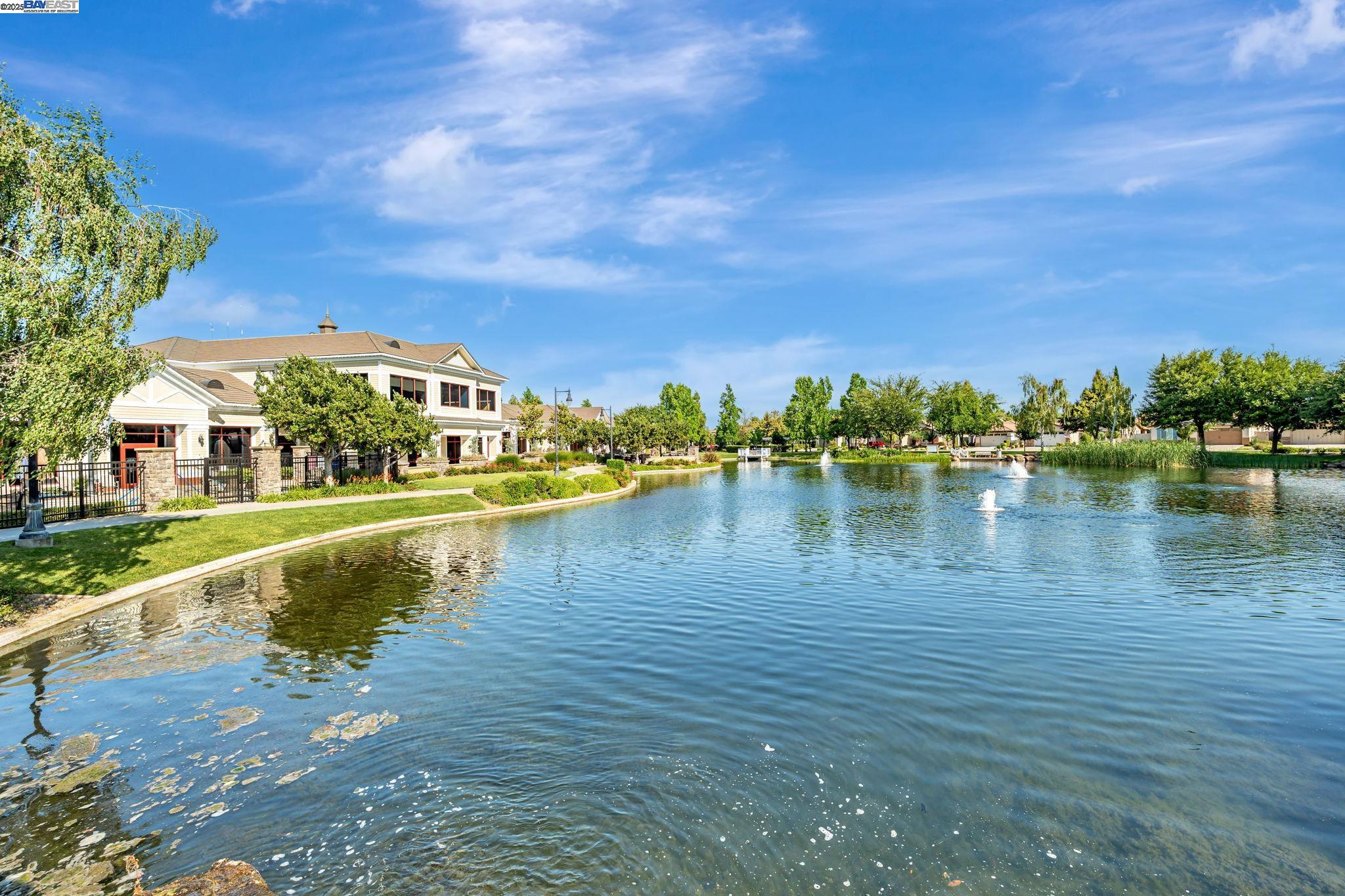 Detail Gallery Image 45 of 60 For 2453 Gardenstone Pl, Manteca,  CA 95336 - 2 Beds | 2/1 Baths