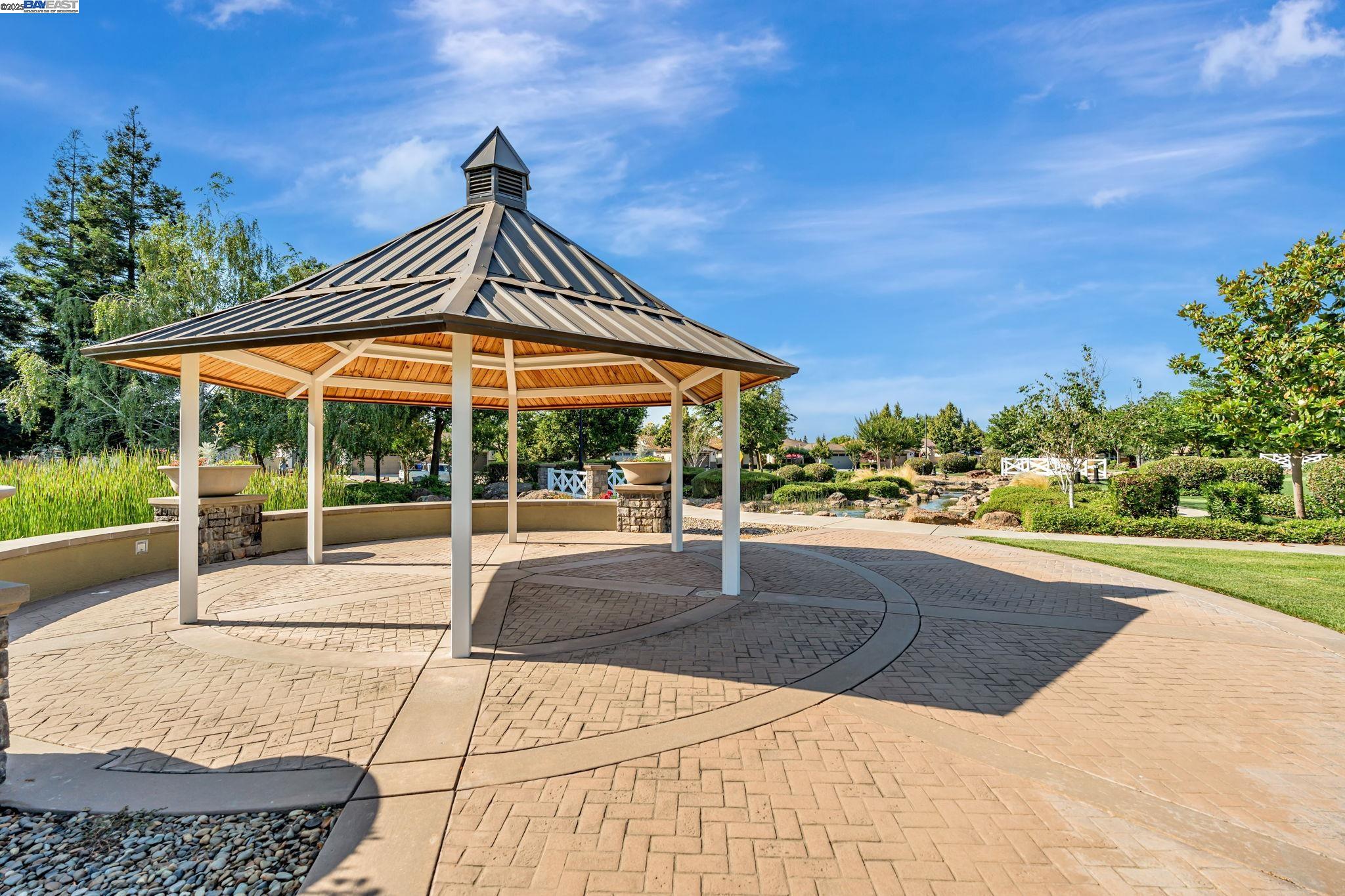 Detail Gallery Image 46 of 60 For 2453 Gardenstone Pl, Manteca,  CA 95336 - 2 Beds | 2/1 Baths