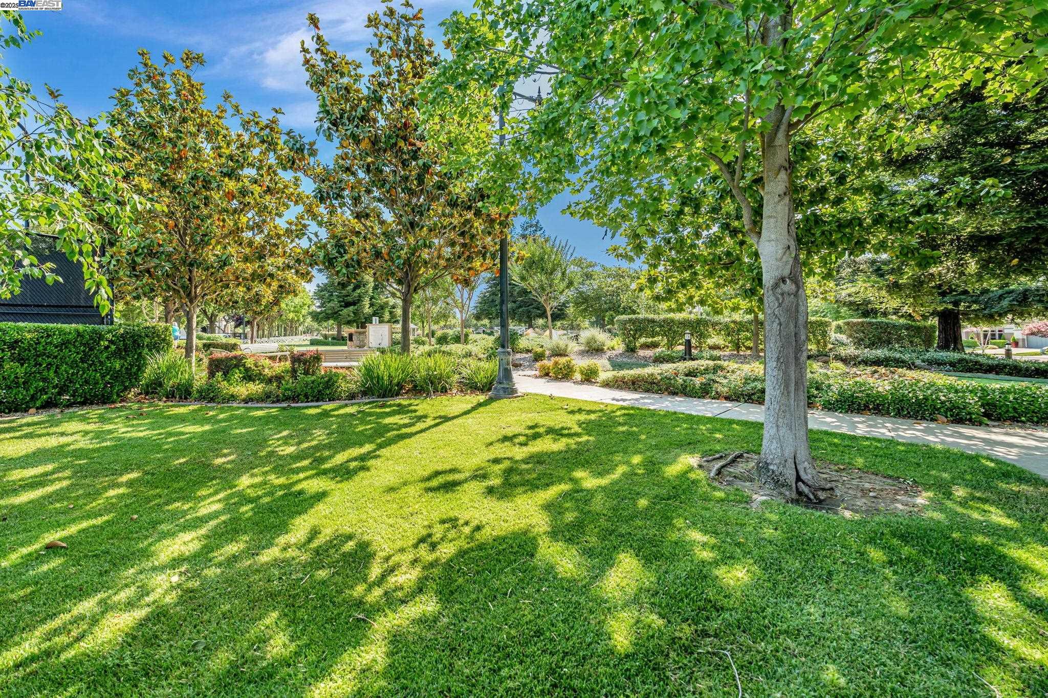 Detail Gallery Image 56 of 60 For 2453 Gardenstone Pl, Manteca,  CA 95336 - 2 Beds | 2/1 Baths