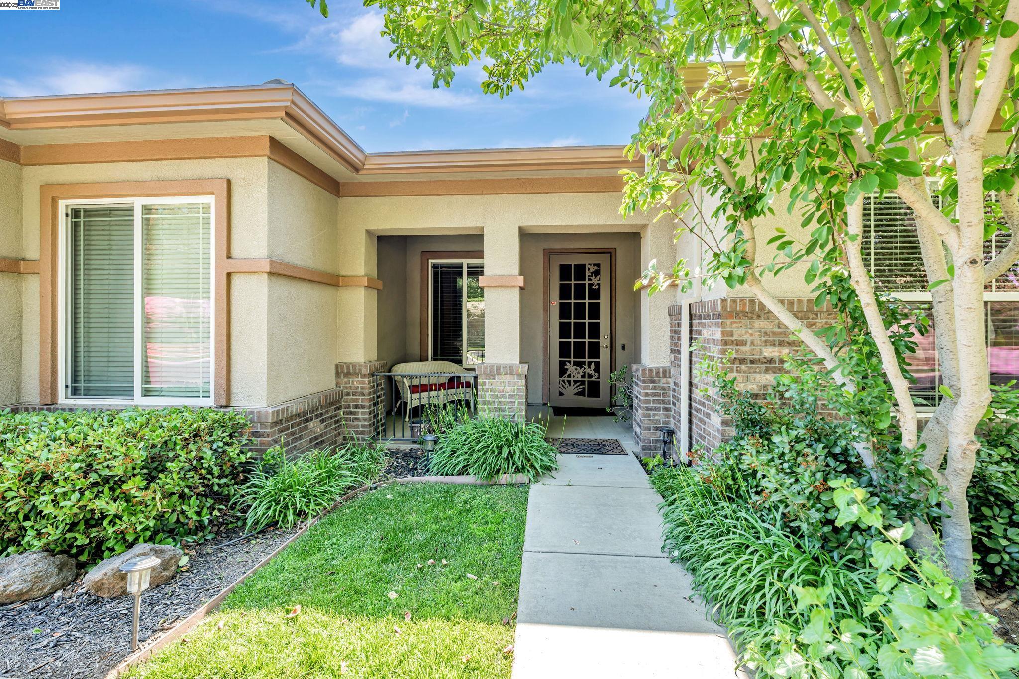 Detail Gallery Image 59 of 60 For 2453 Gardenstone Pl, Manteca,  CA 95336 - 2 Beds | 2/1 Baths
