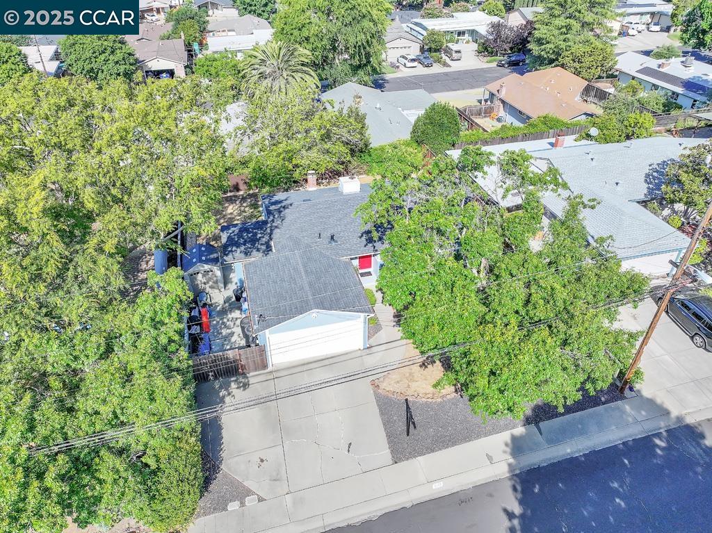 Detail Gallery Image 20 of 24 For 3117 Meadowbrook Dr, Concord,  CA 94519 - 3 Beds | 2 Baths