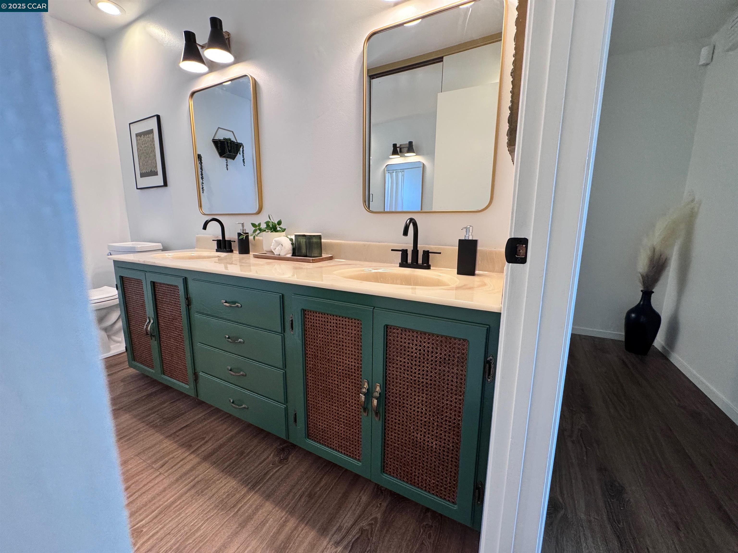 Detail Gallery Image 39 of 47 For 1836 Boxwood Dr, Concord,  CA 94519 - 4 Beds | 2 Baths