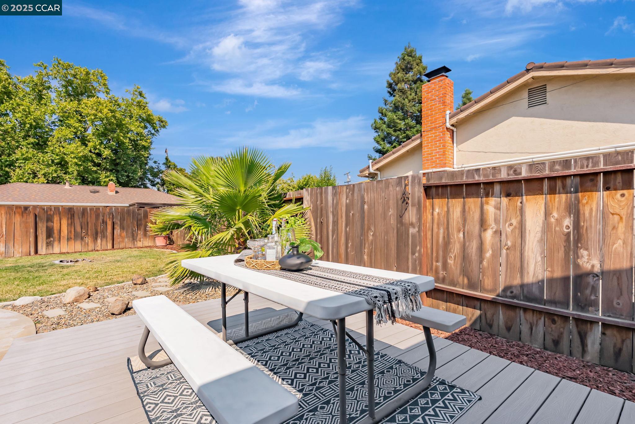 Detail Gallery Image 42 of 47 For 1836 Boxwood Dr, Concord,  CA 94519 - 4 Beds | 2 Baths