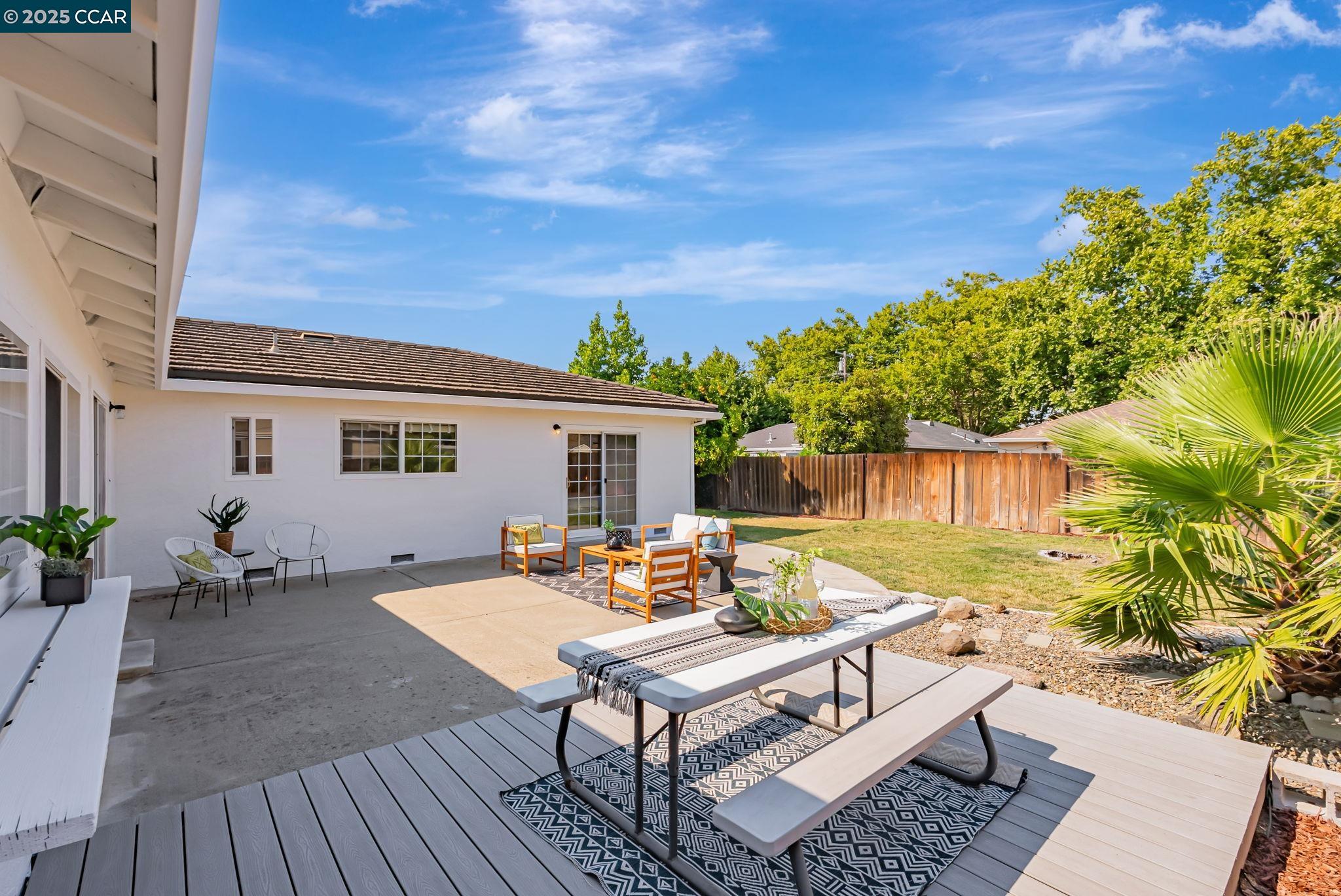Detail Gallery Image 44 of 47 For 1836 Boxwood Dr, Concord,  CA 94519 - 4 Beds | 2 Baths